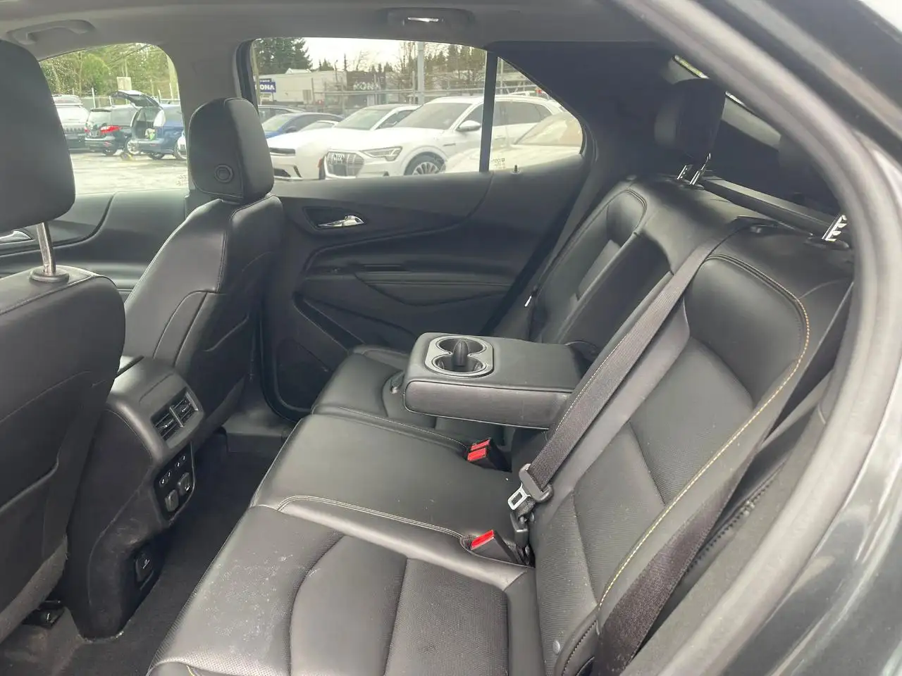 Chevrolet Equinox photo Chevrolet Equinox