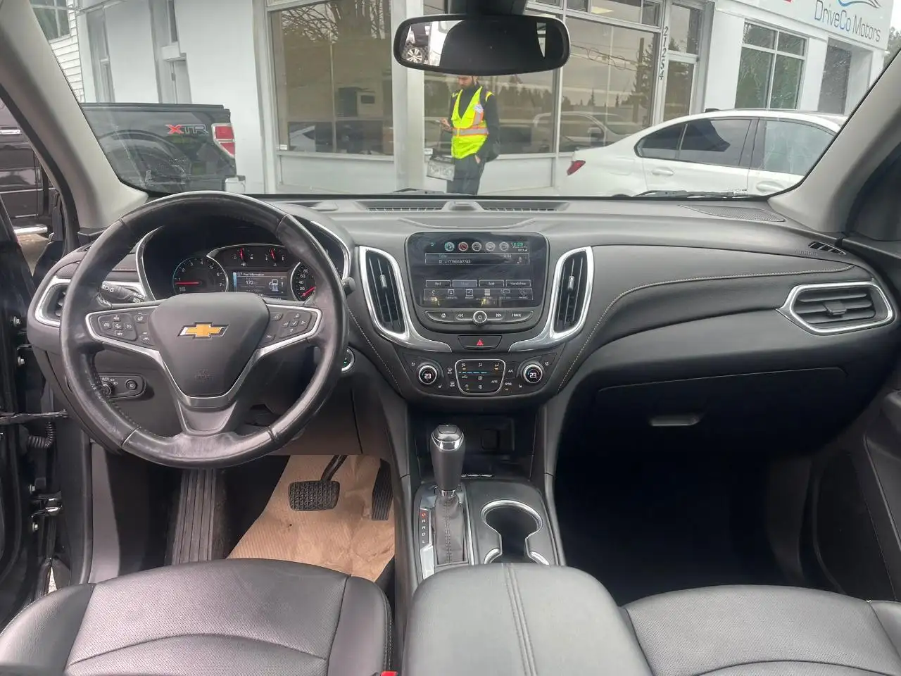 Chevrolet Equinox photo Chevrolet Equinox