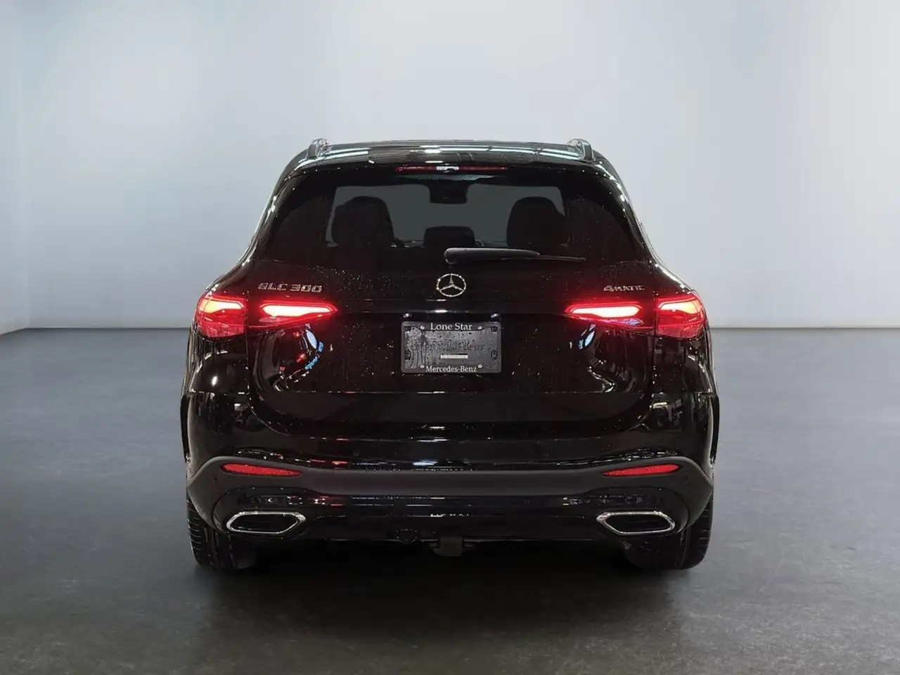 Mercedes-Benz GLC снимка Mercedes-Benz GLC