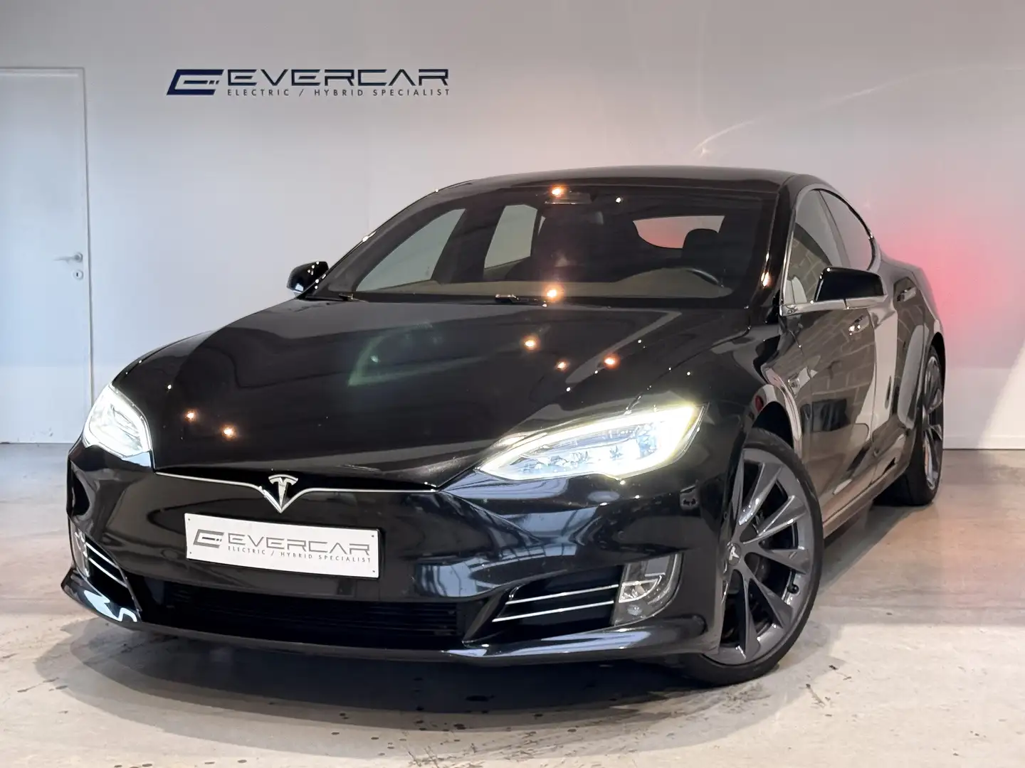 Tesla Model S Model S Standard Range AWD *PANO*LED*LEATHER*21"* - 1