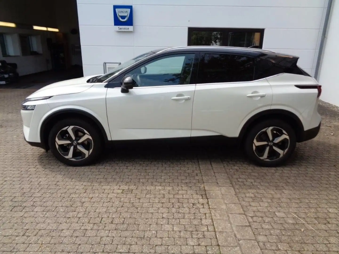 Nissan Qashqai 1.3 DIG-T MHEV N-Connecta,Kamera Schwarz - 2