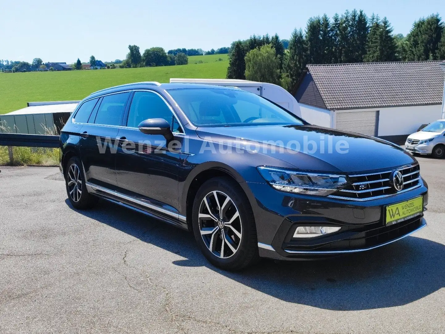 Volkswagen Passat Variant Passat R-LINE *LED*VIRTUAL-COCKPIT*NAVI*PDC* Grau - 1