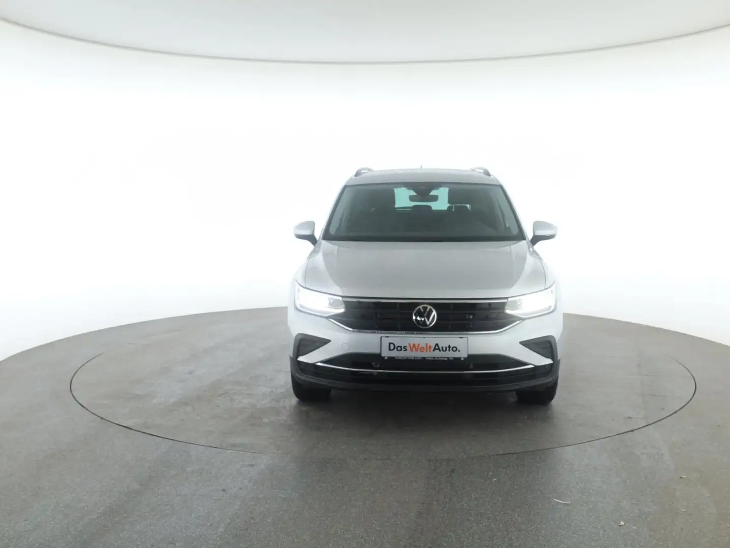 Volkswagen Tiguan Life TDI 4MOTION DSG Silber - 2