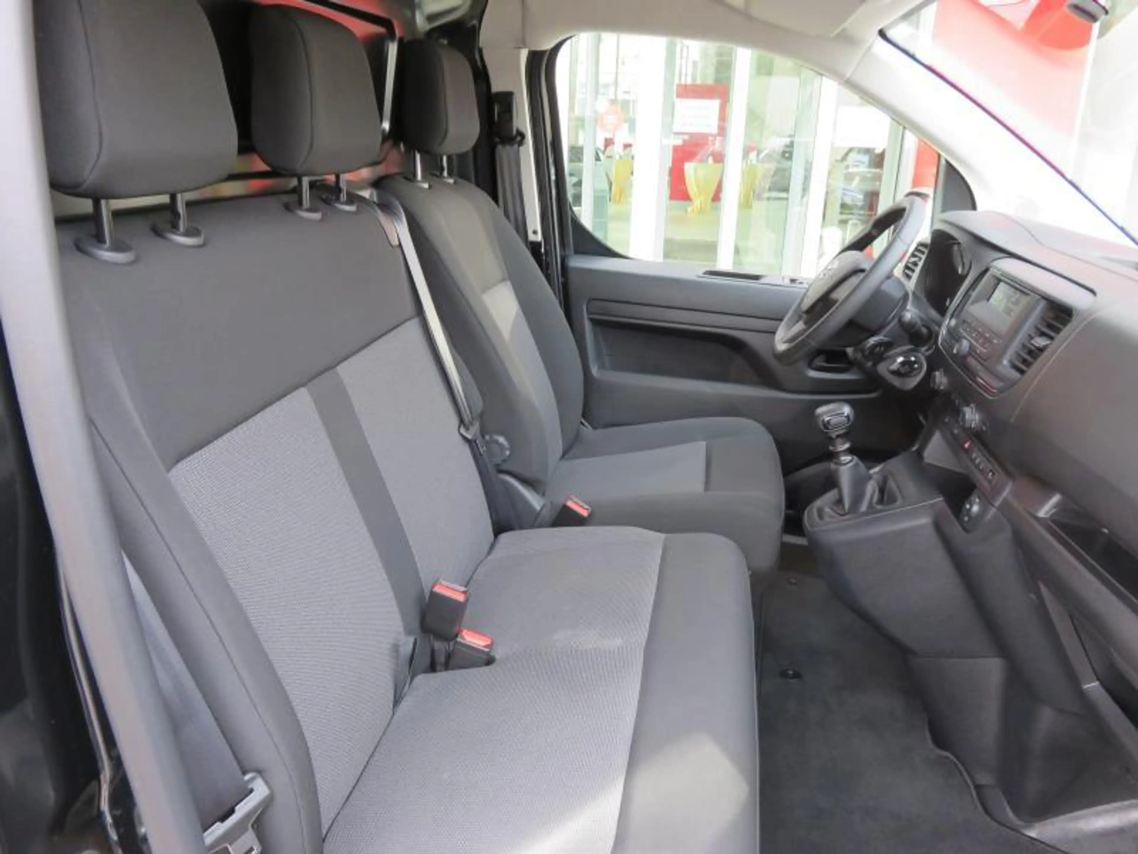 Toyota Proace Active — photo 11
