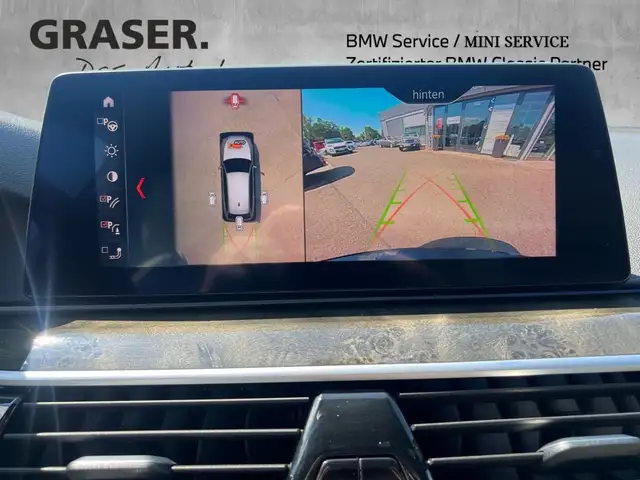 BMW 5 Series view 12