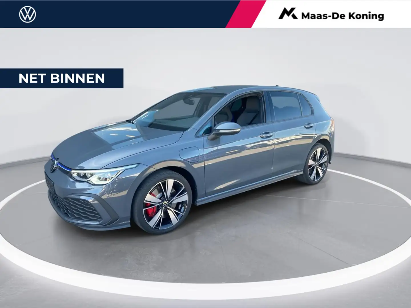 Volkswagen Golf GTE 1.4TSIeHybrid 180kW/245PK DSG · Navigatie · Camera Grijs - 1