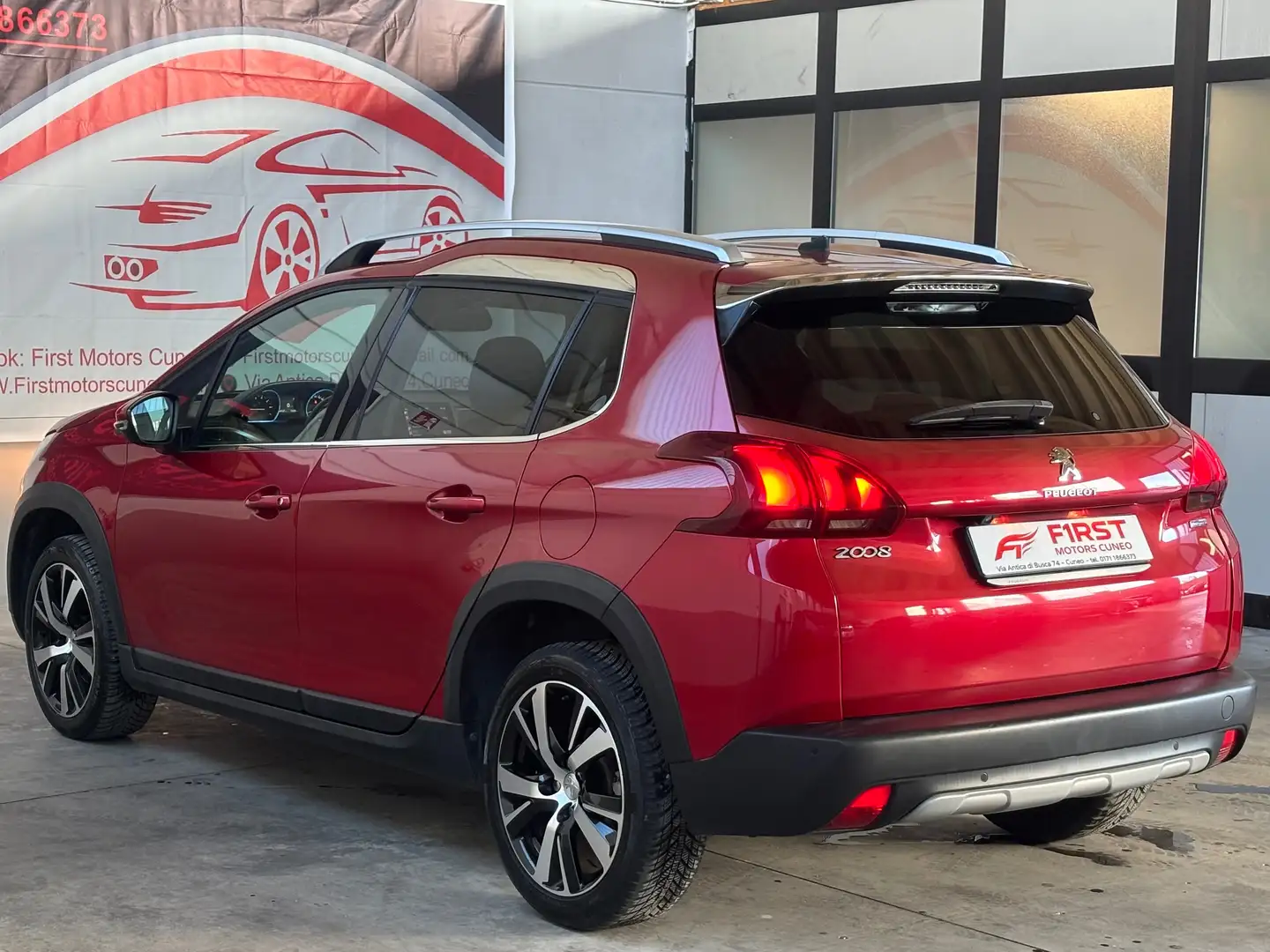 Peugeot 2008 2008 1.2 puretech t Gt Line s Rosso - 2