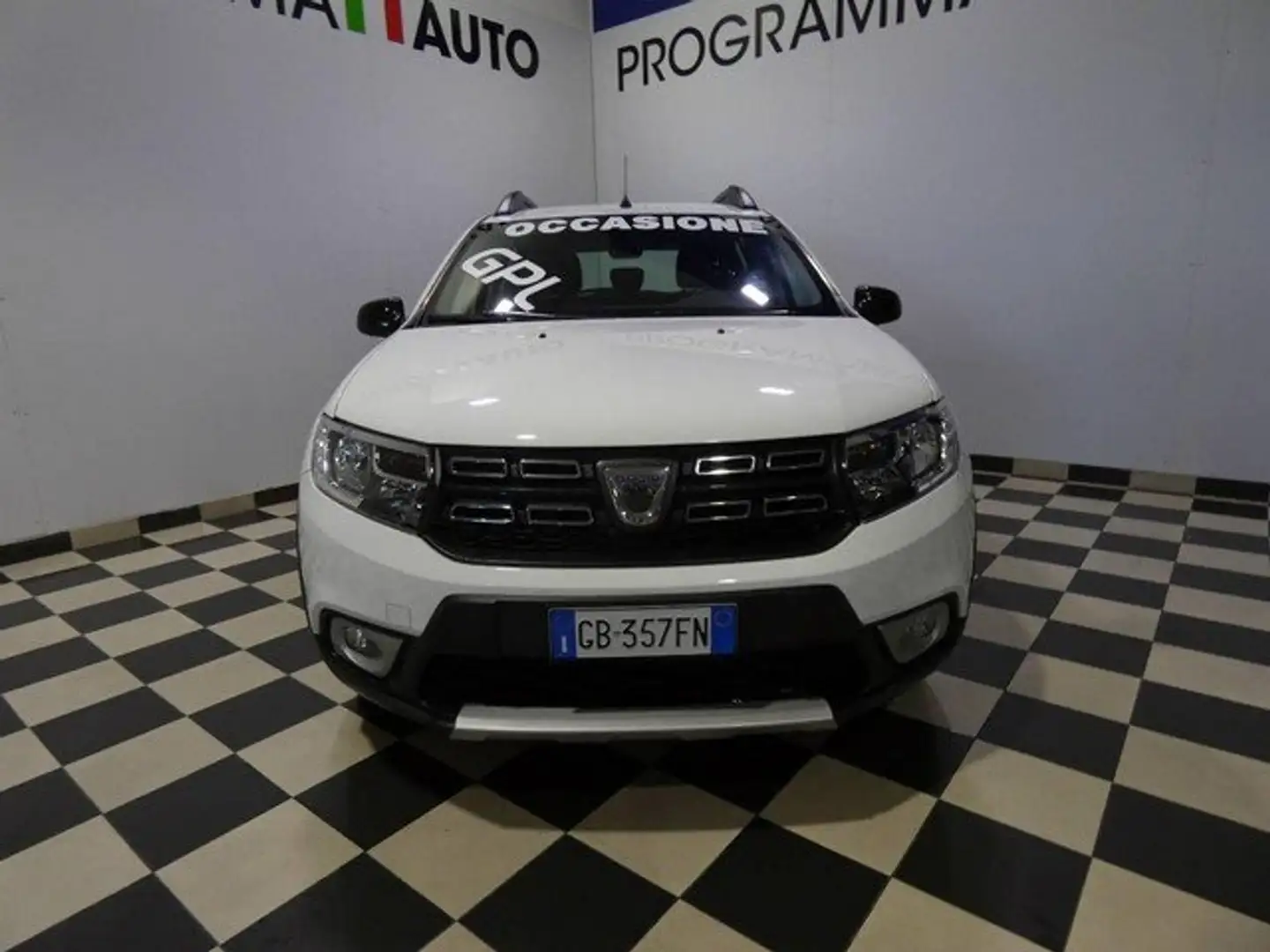 Dacia Sandero Stepway 1.0 TCe (100cv) Eco-g 15th Anniversary Bianco - 2
