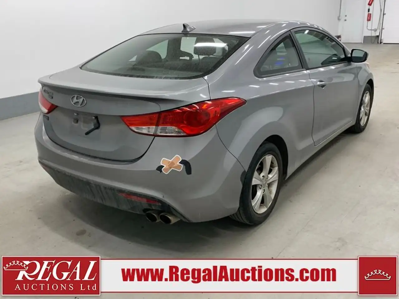Hyundai ELANTRA снимка Hyundai ELANTRA