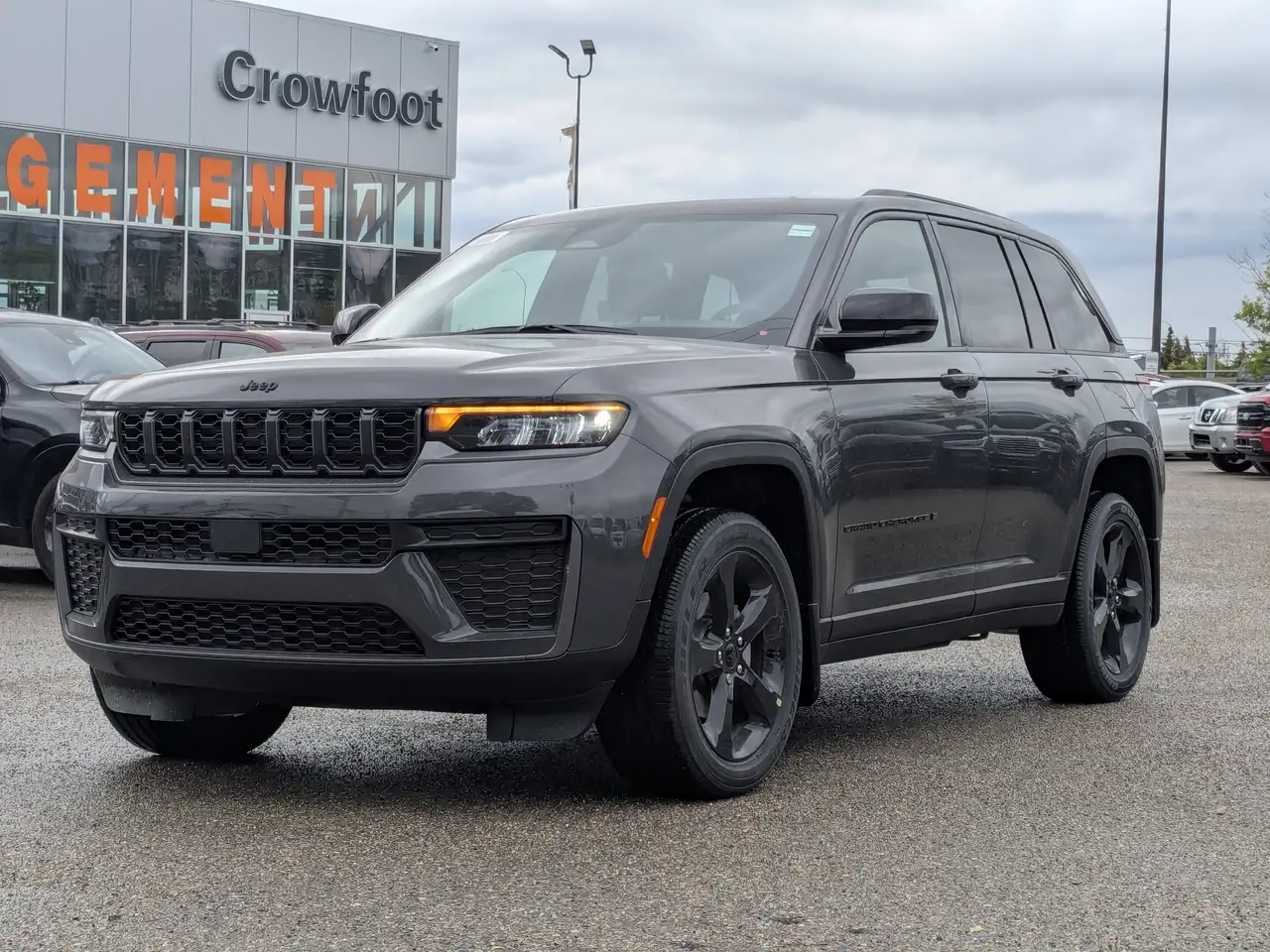 Jeep Grand Cherokee снимка Jeep Grand Cherokee