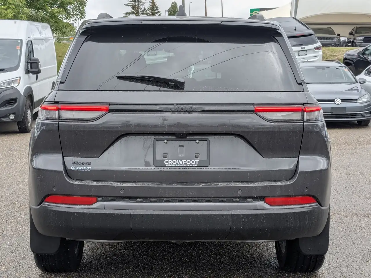 Jeep Grand Cherokee снимка Jeep Grand Cherokee