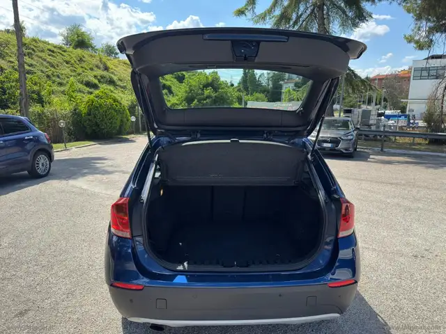 BMW X1 view 26