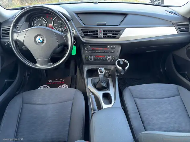 BMW X1 view 12