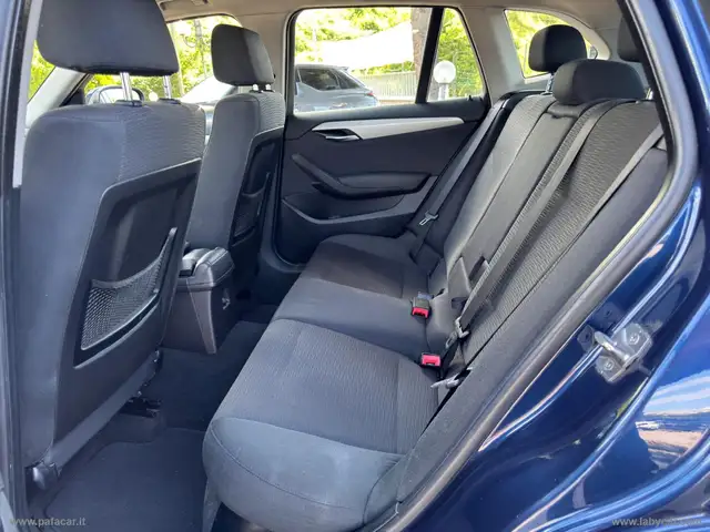 BMW X1 view 25