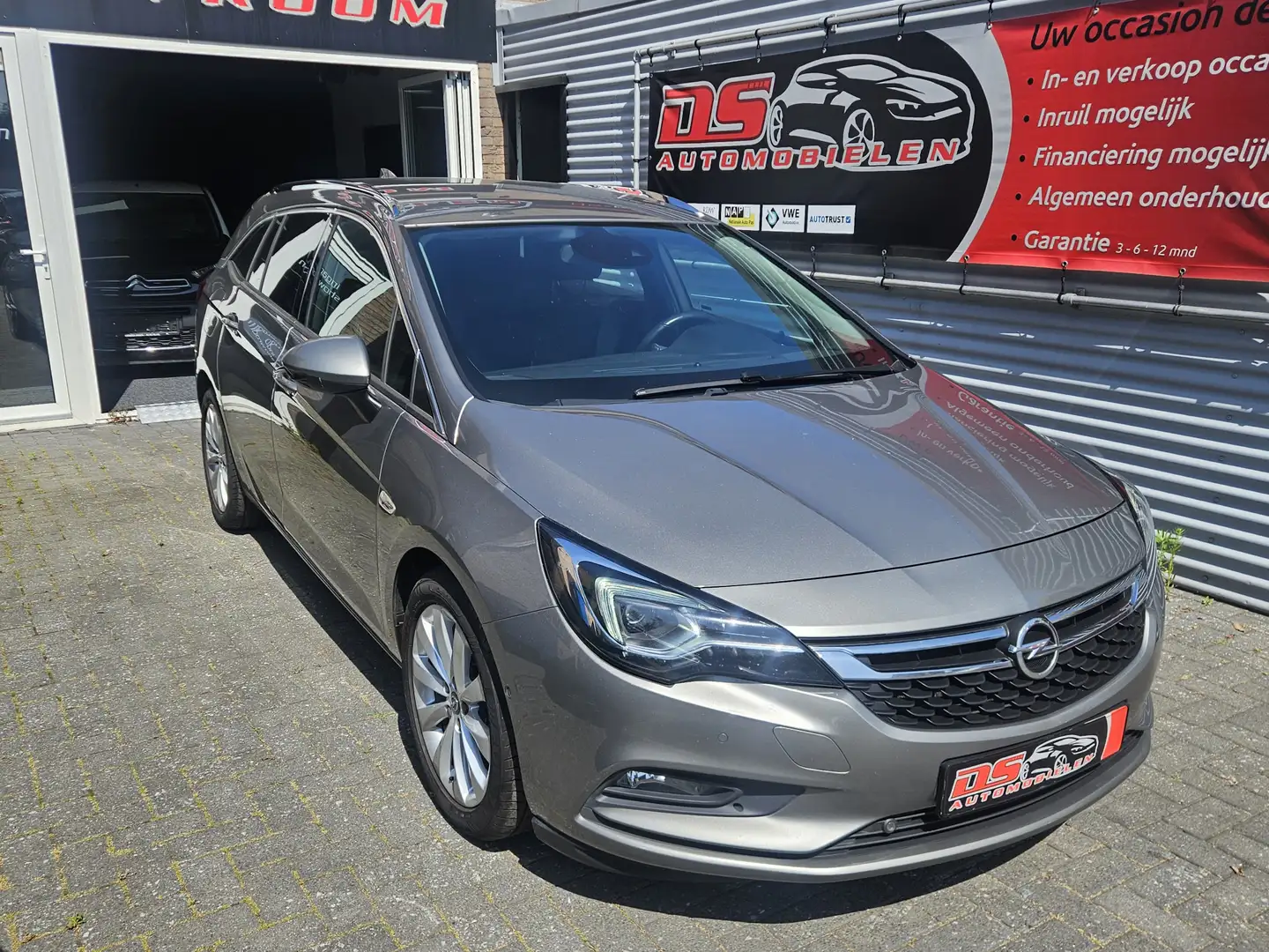 Opel Astra Sports Tourer 1.4 Turbo Business Executive *** AUT Grau - 1