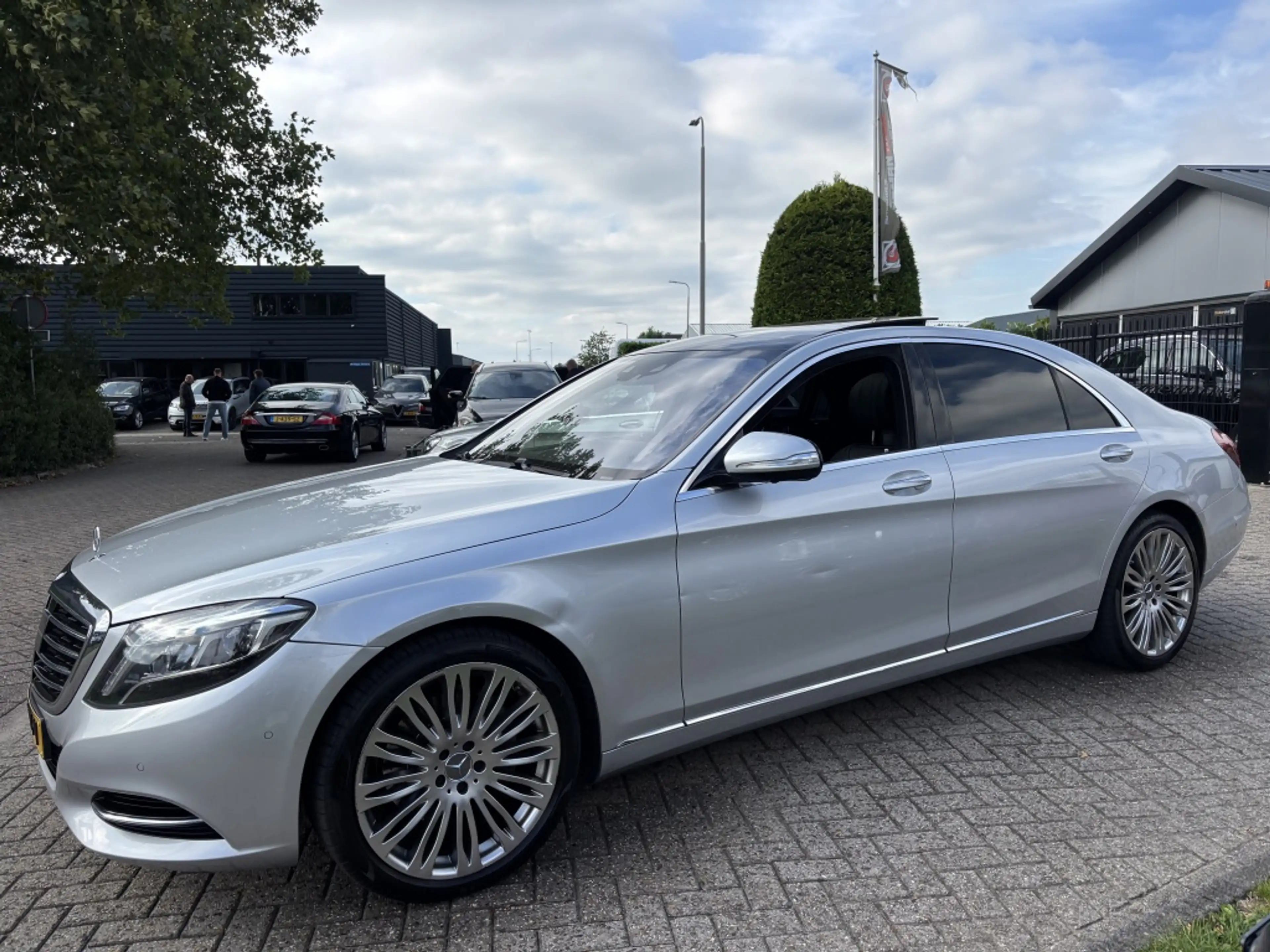Mercedes-Benz S 400 S400 Hybride Lang 2015 Panorama DVD VOL — photo 8