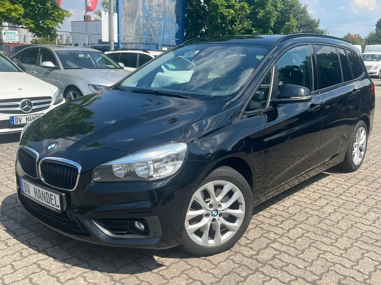 BMW 220 Gran Tourer xDrive *Navi/PDC/M Sportfahrwerk Zwart - 1
