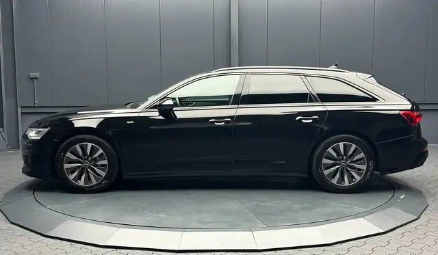 Audi A6 view 2