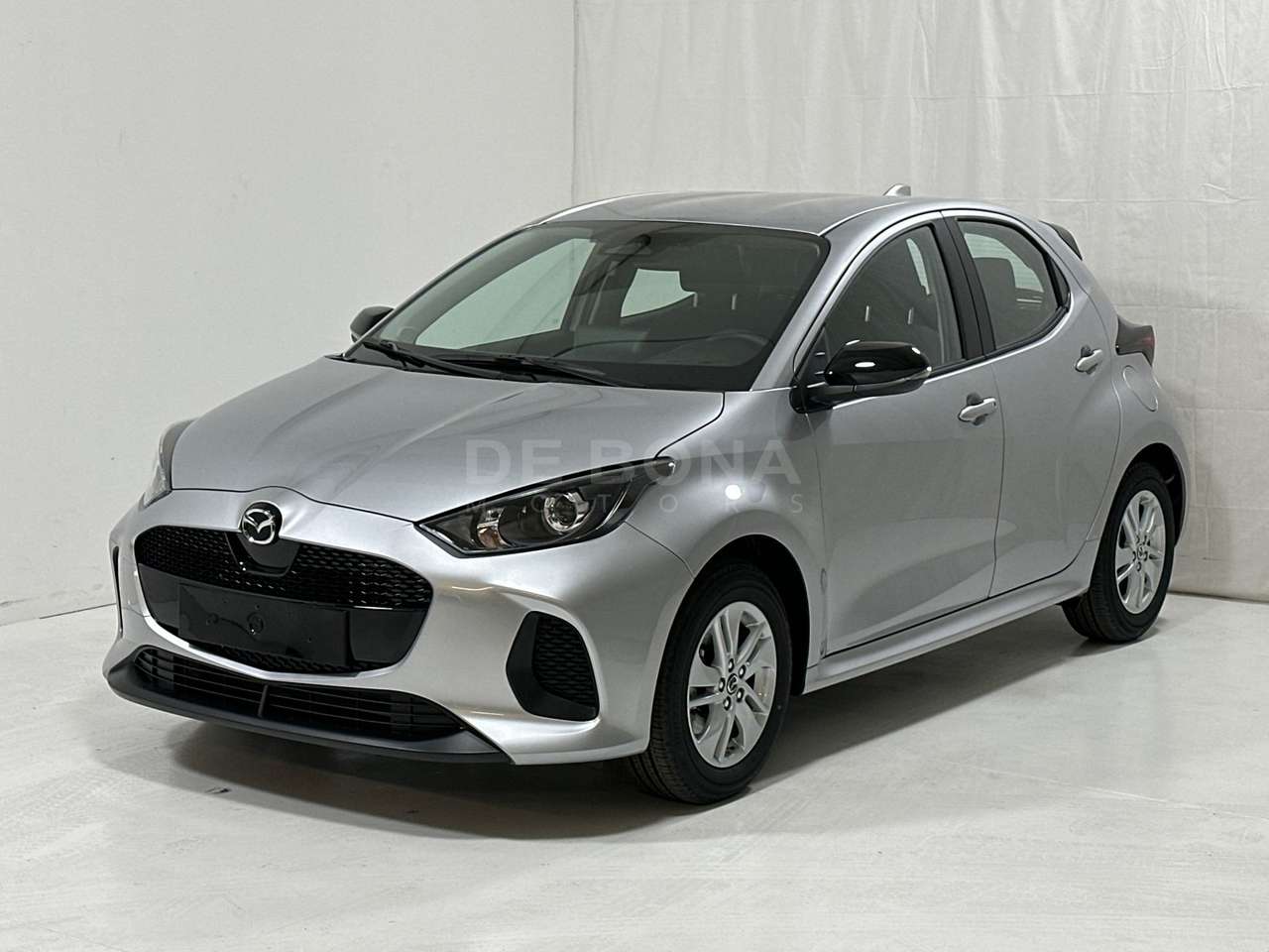 Mazda 2 1.5 vvt full hybrid electric centre line e-cvt