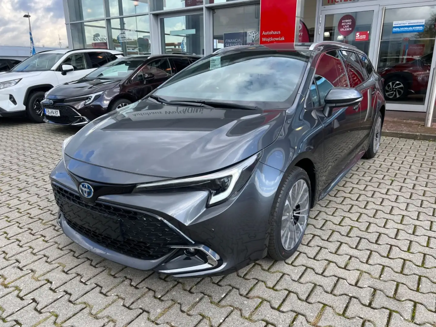 Toyota Corolla TS 2,0 Hybrid TeamPlayer*TECHNIK P*1,99% Grau - 1