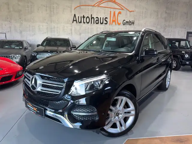 Mercedes-Benz GLE 250 /SCHIEBEDACH/NAVI/LED/AHK/SHZ/TOTW
