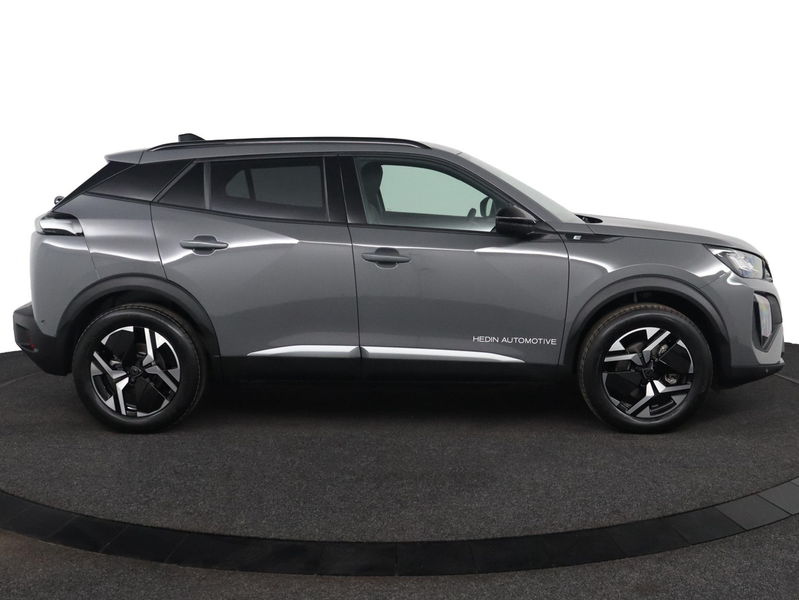 Peugeot e-2008 EV Allure 54 kWh — photo 11
