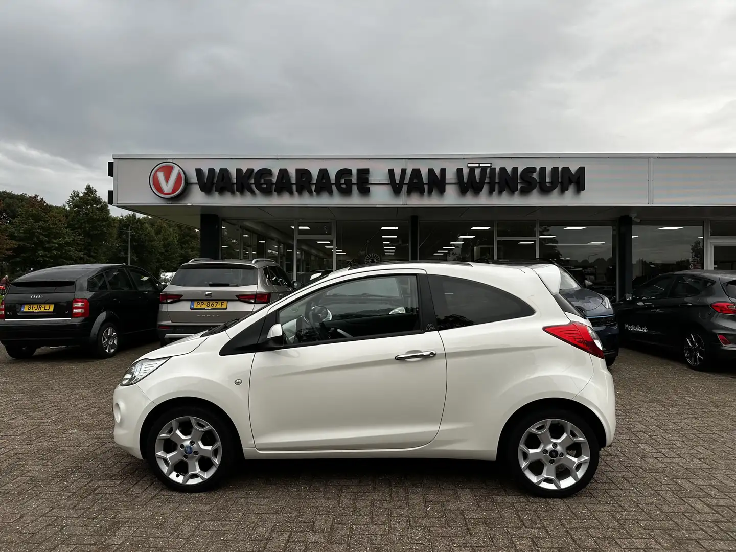 Ford Ka/Ka+ 1.2 Titanium X Distributie vervangen bij 69DKM sta Wit - 2