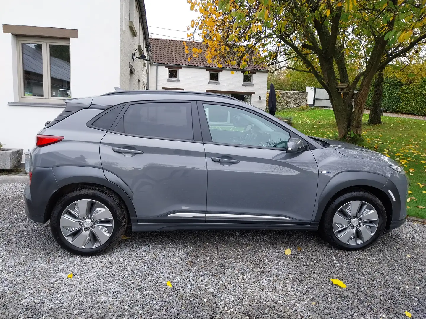 Hyundai KONA e-Kona 64 kWh Sky Gris - 1