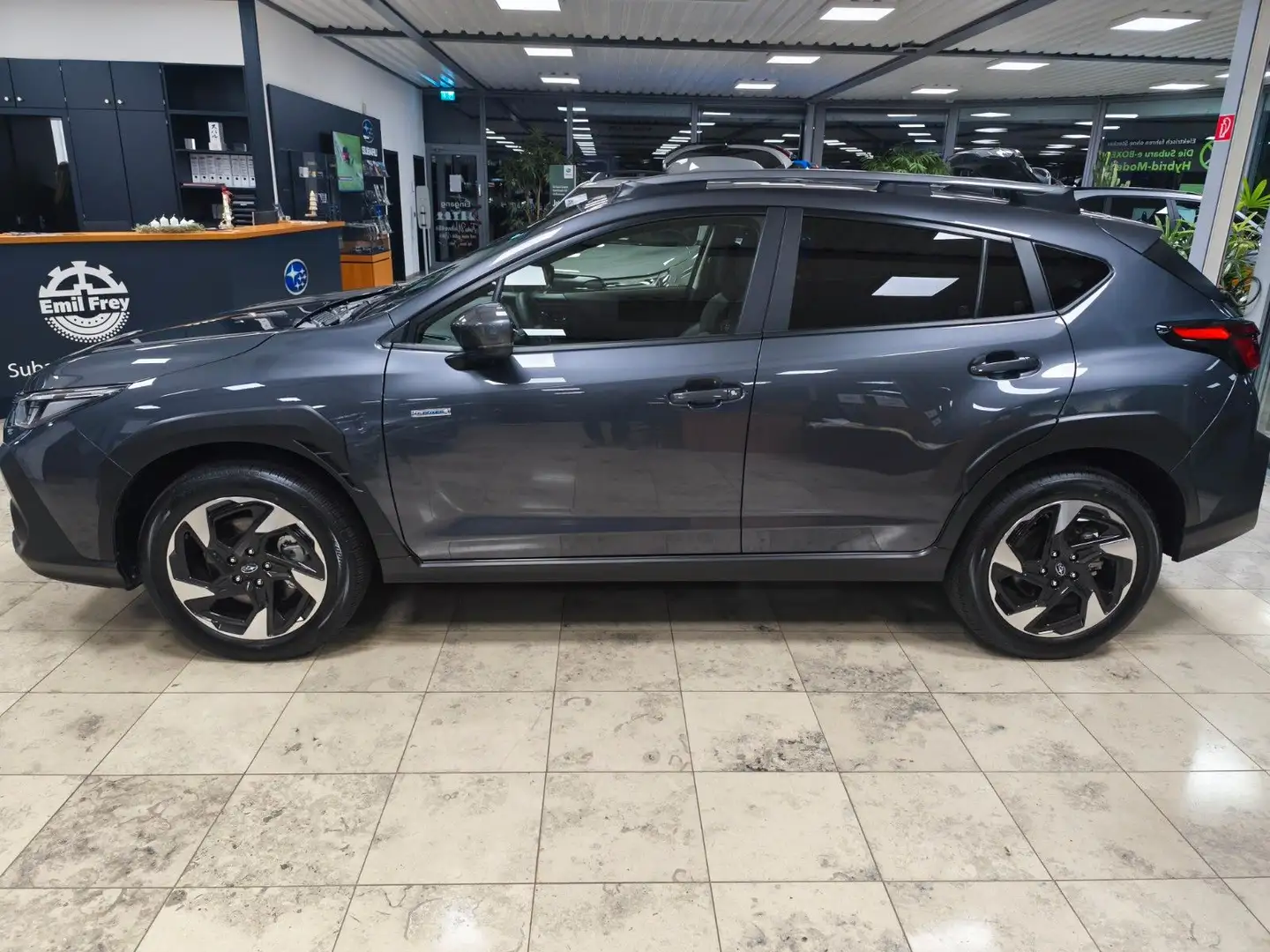 Subaru Crosstrek 2.0i Comfort | LED | Navi Grau - 2