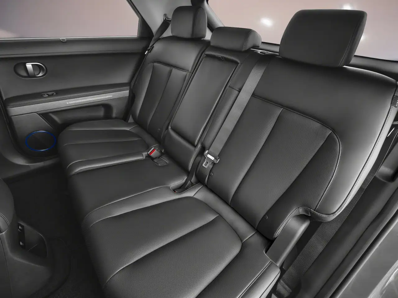 Hyundai IONIQ 5 снимка Hyundai IONIQ 5