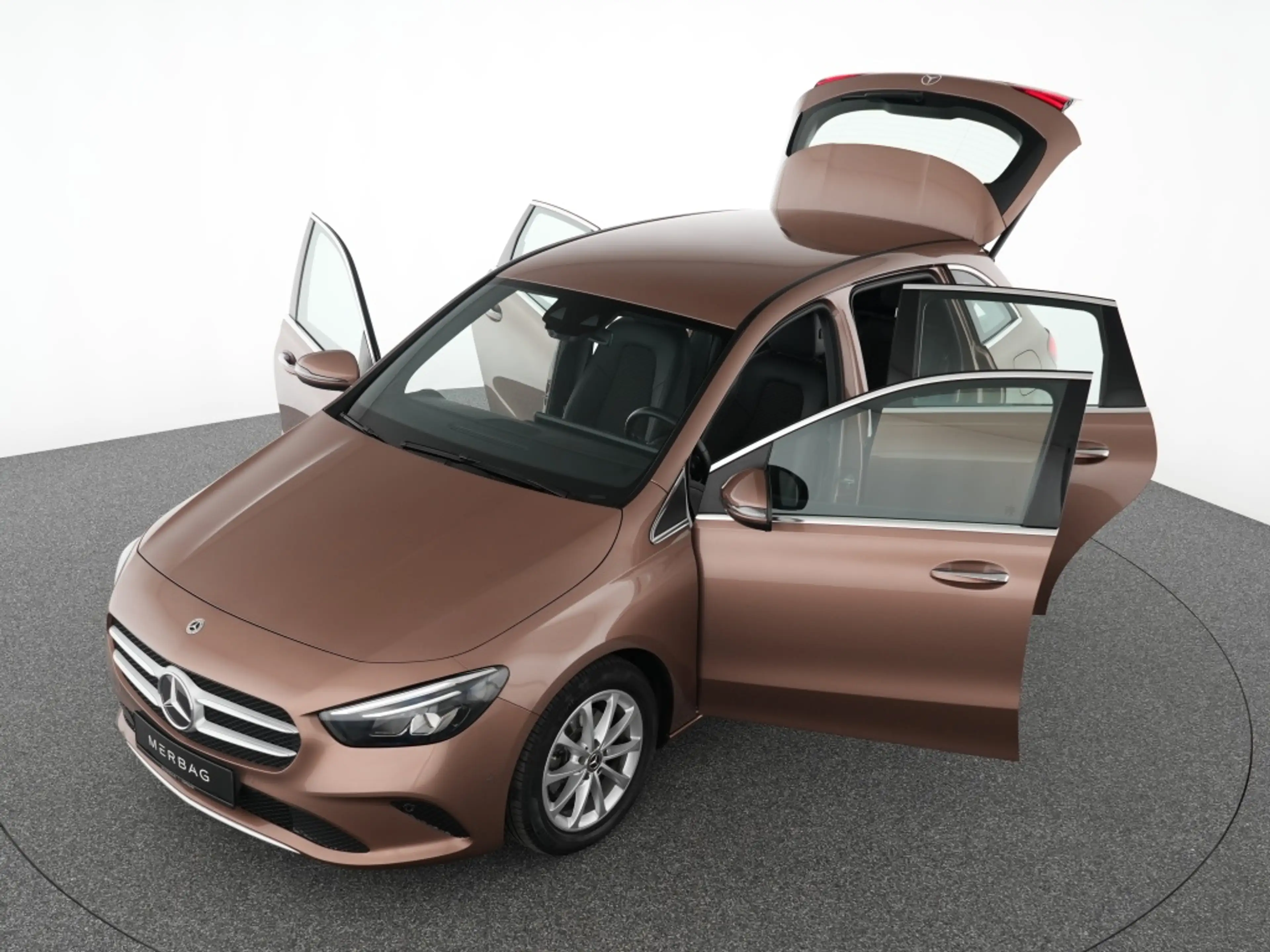 Mercedes-Benz B 200 Kam. KeyLess KlimaA LED LM Navi PDC SHZ — photo 12