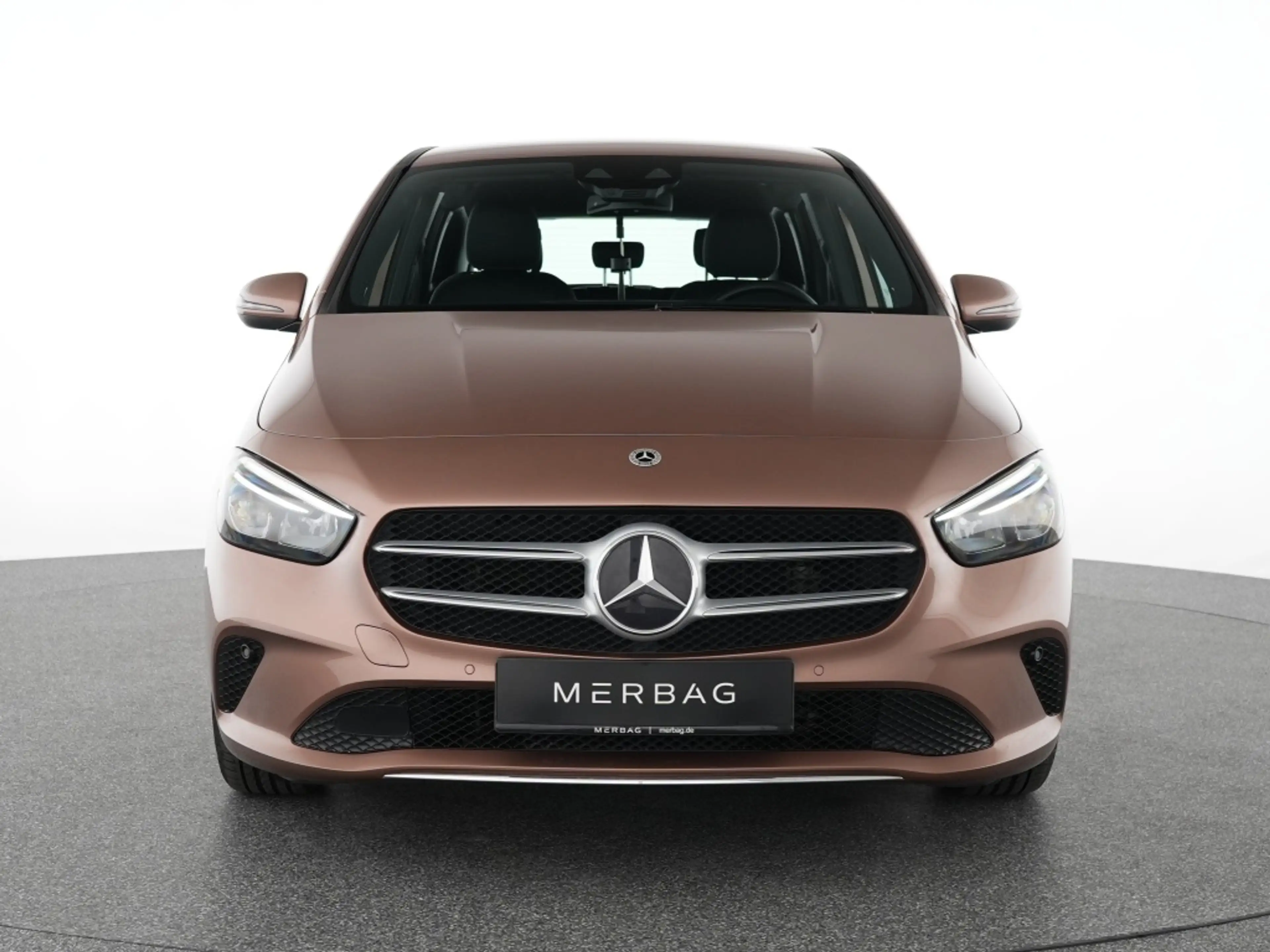 Mercedes-Benz B 200 Kam. KeyLess KlimaA LED LM Navi PDC SHZ — photo 2