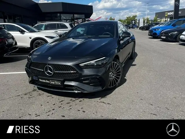 Mercedes-Benz CLE 300 e AMG Sport Premium Distr Pano 360 19"