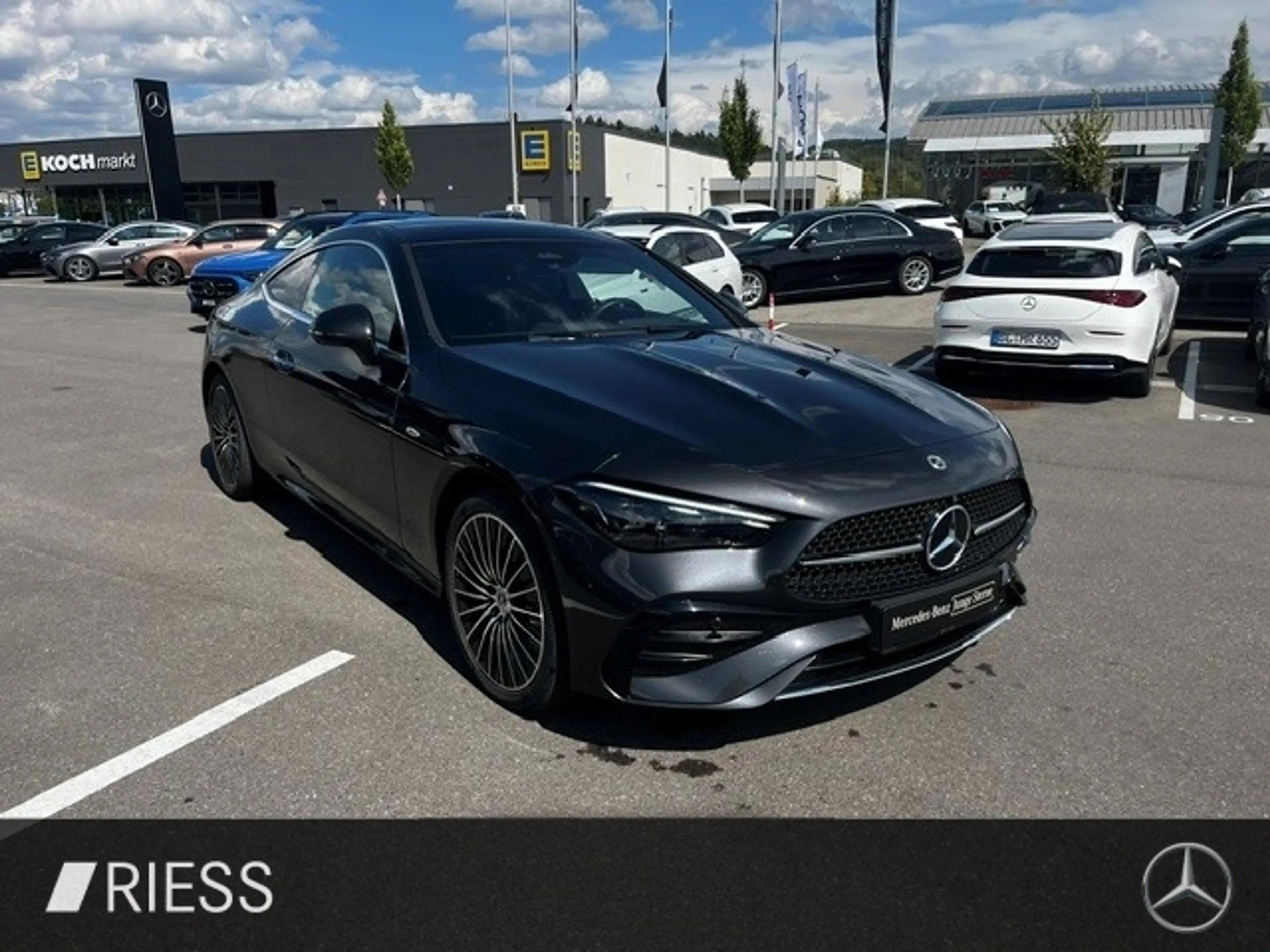 Mercedes-Benz CLE 300 e AMG Sport Premium Distr Pano 360 19" — photo 9