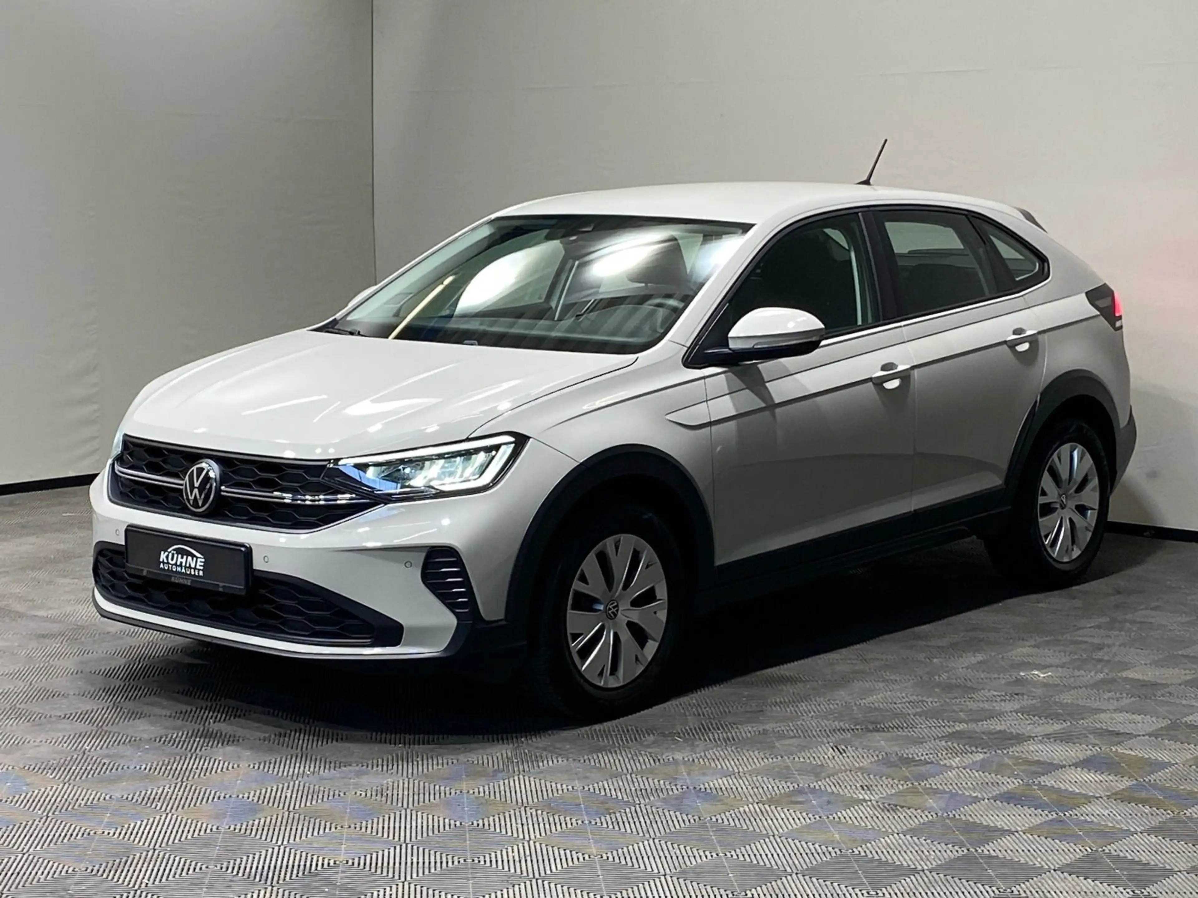 Volkswagen Taigo 1.0 TSI | LED PDC DAB BLUETPOOTH ALLWETTER — photo 2
