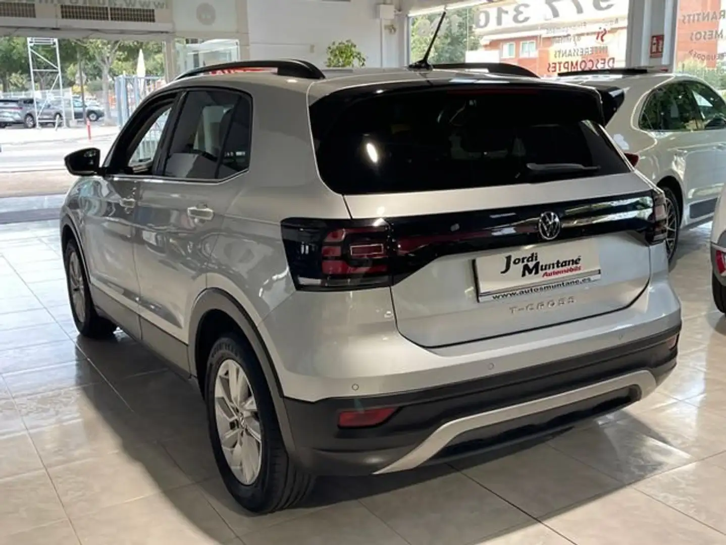 Volkswagen T-Cross 1.0 TSI Advance DSG7 81kW Zilver - 2