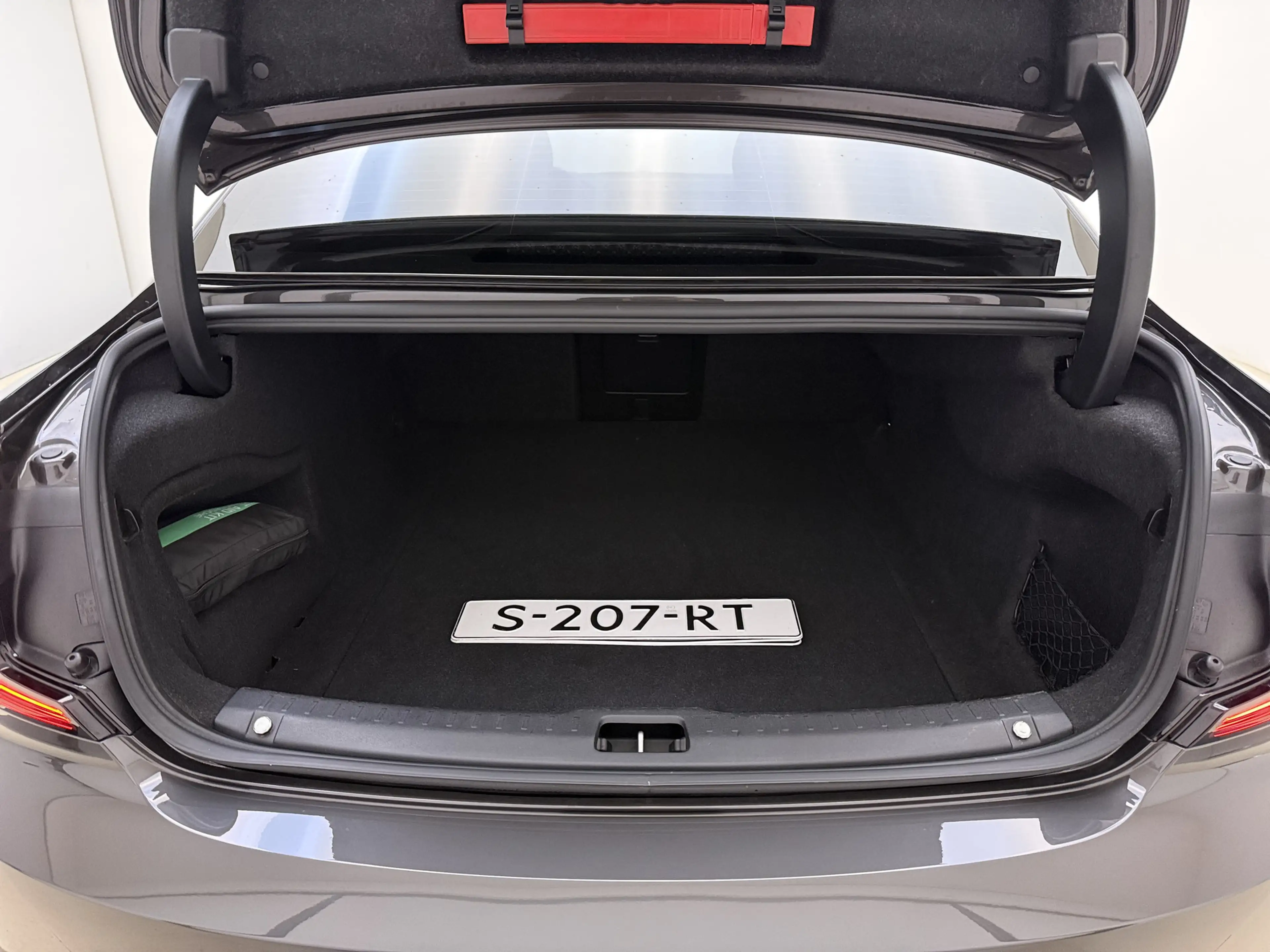 Volvo S90 B4 211pk Ultimate Bright / Luchtvering / Bowers&Wi — photo 8