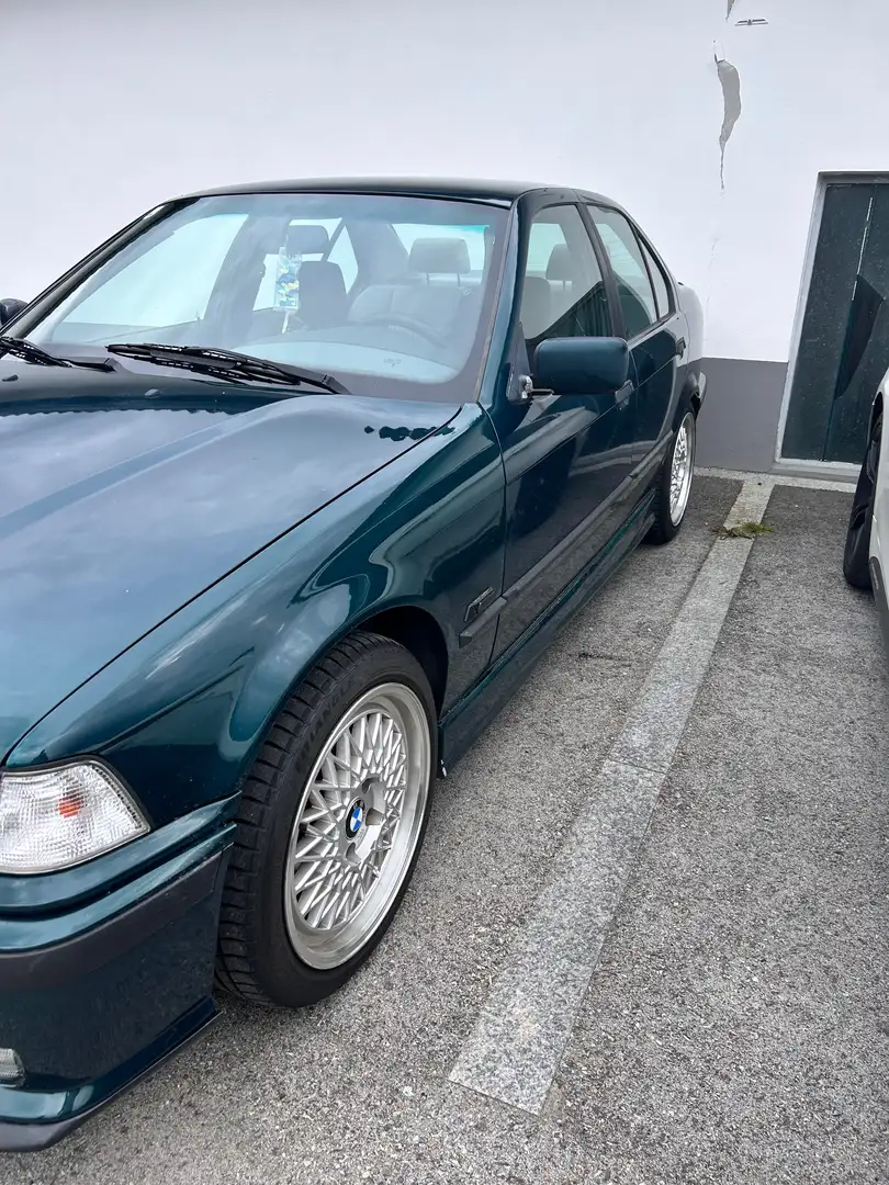 BMW 323 323i Österreich-Paket Verde - 2