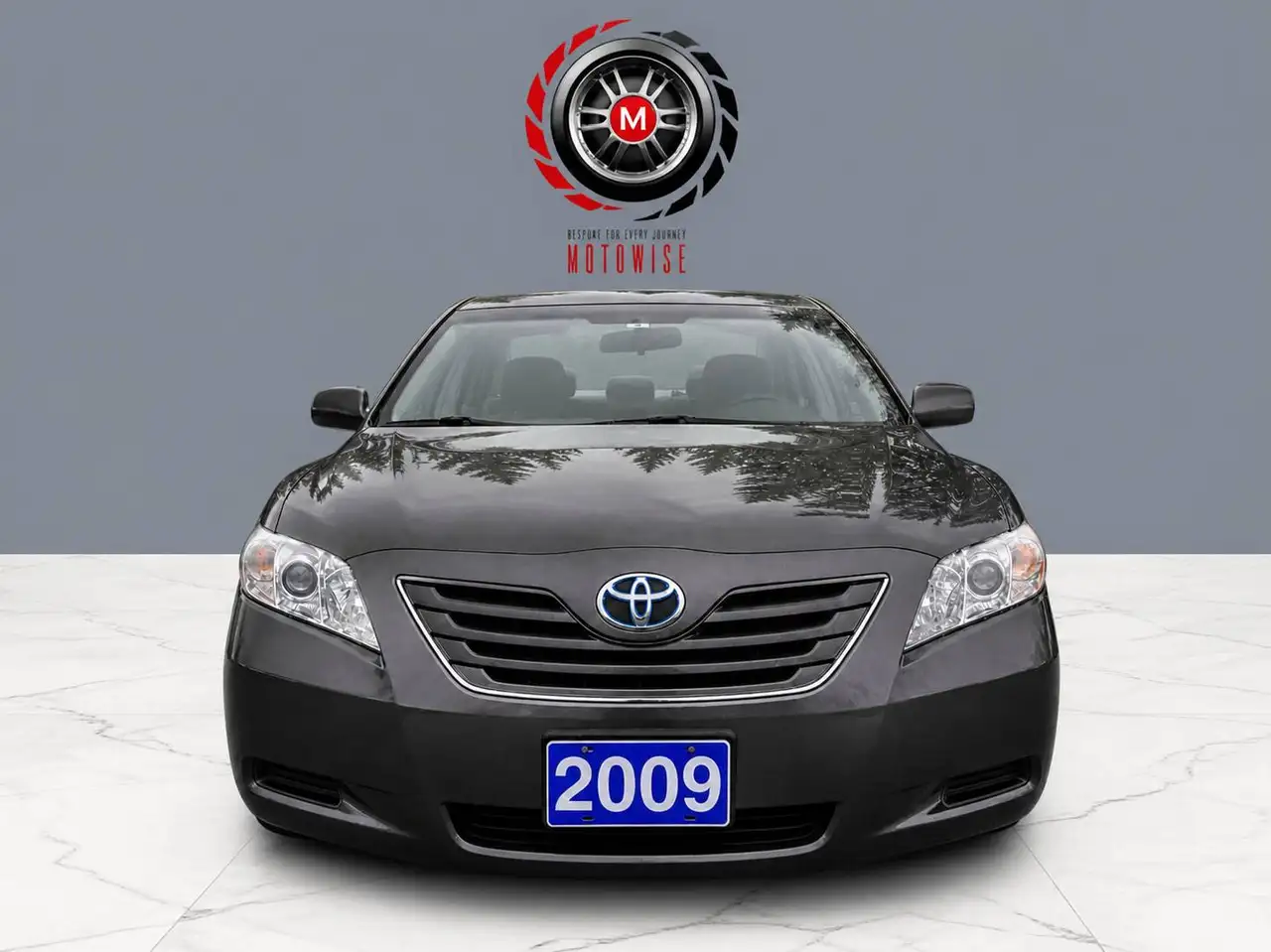Toyota Camry снимка Toyota Camry