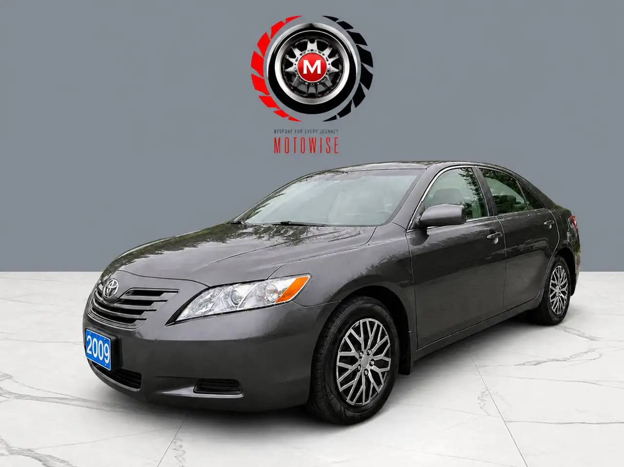 Toyota Camry снимка Toyota Camry