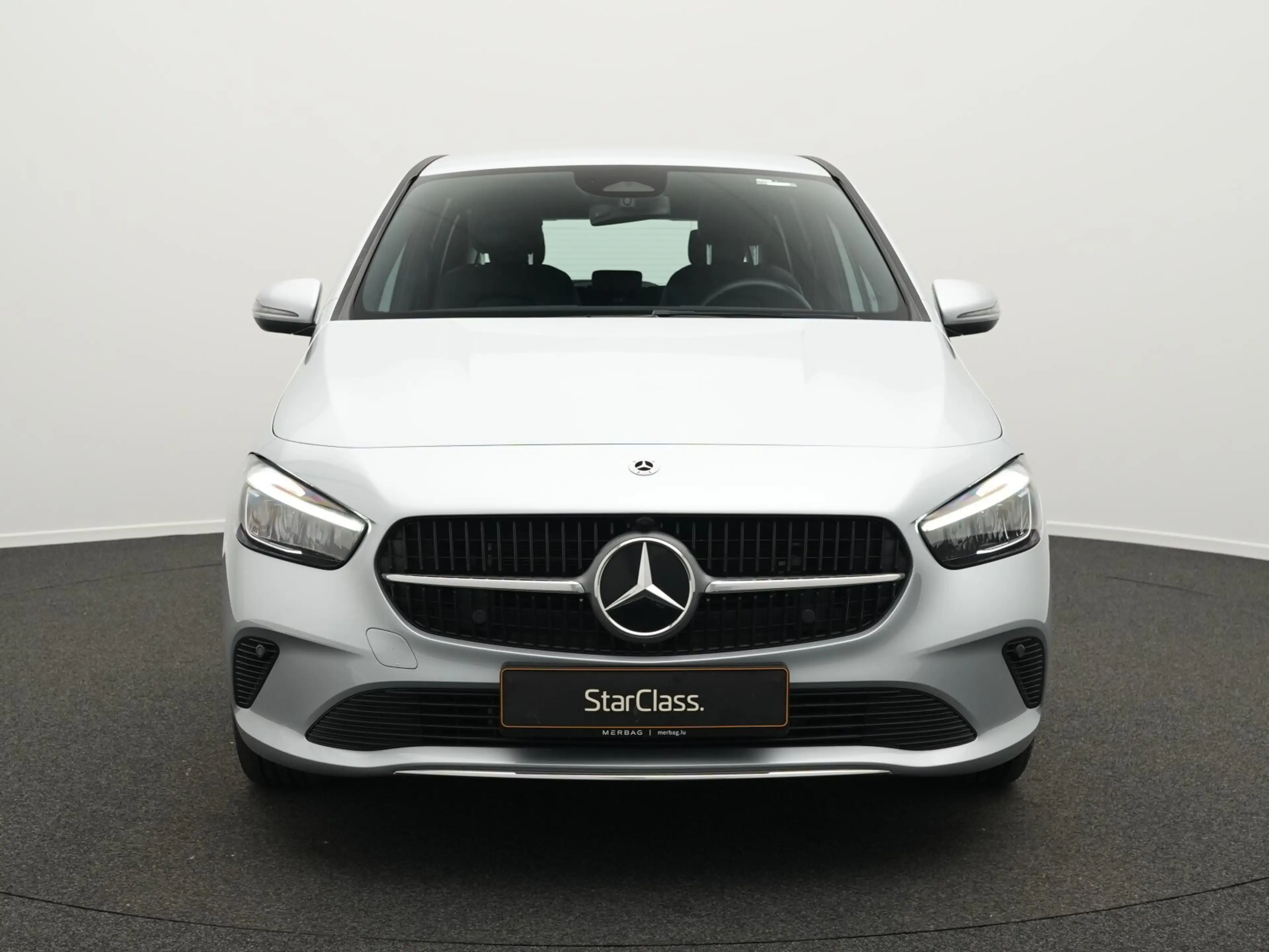 Mercedes-Benz B 250 B 250 e Progressive LED+Kamera+Keyless+AHK Navi — photo 2