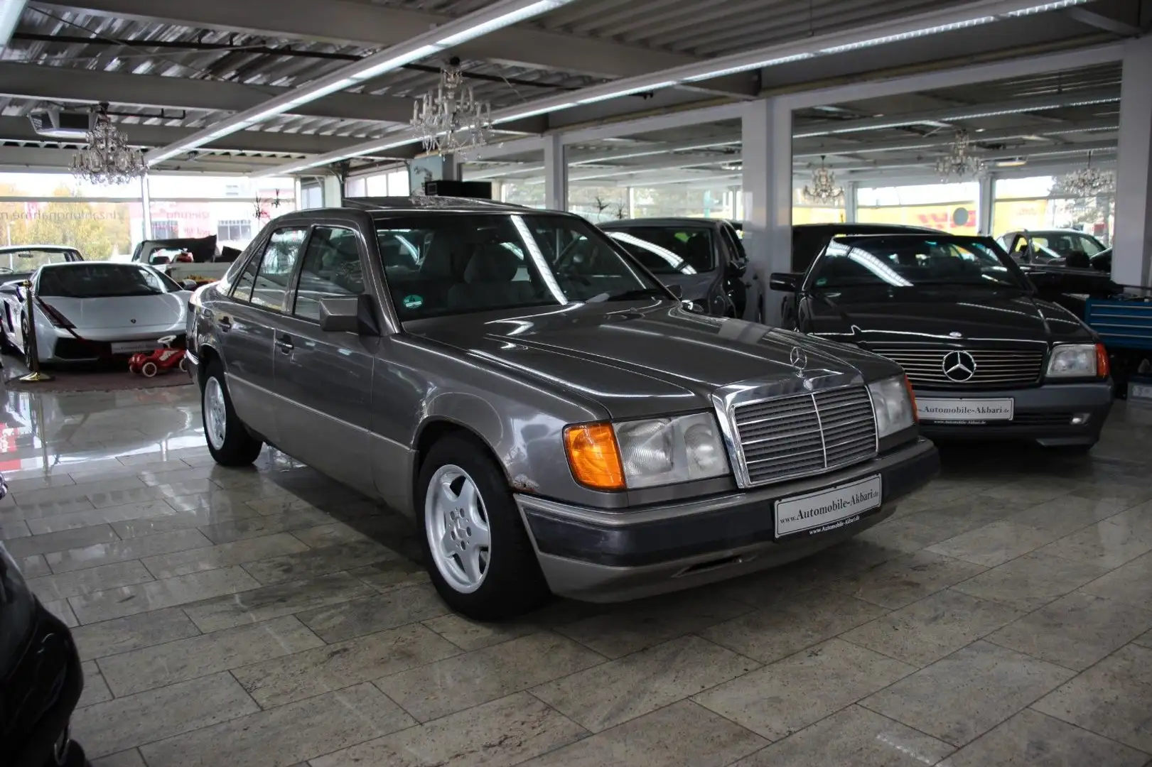 Mercedes-Benz E 200 W124 *H-Zulassung* Kahverengi - 2