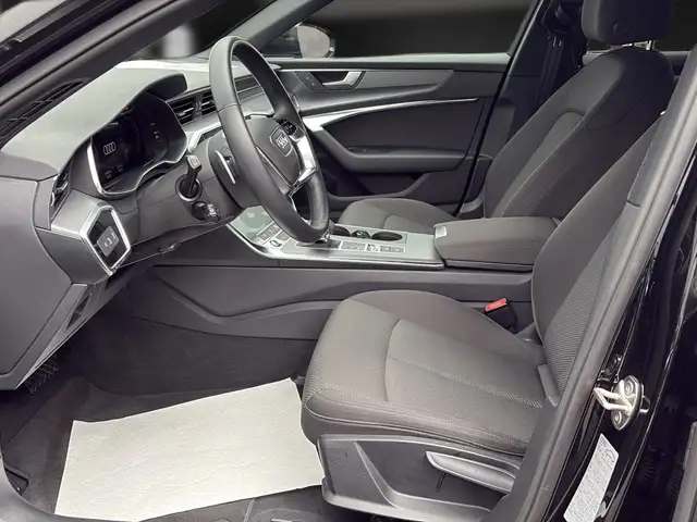 Audi A6 view 14