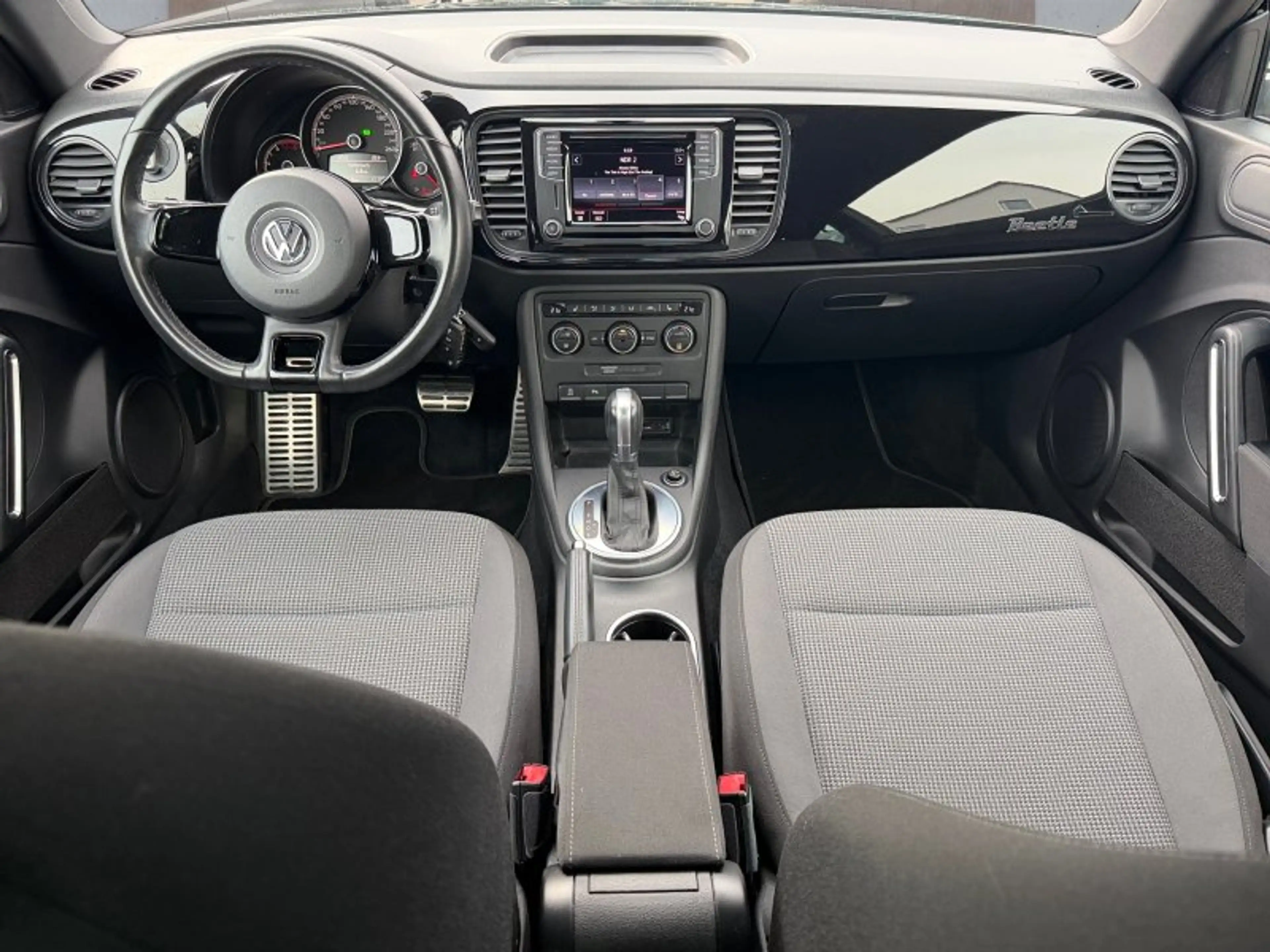 Volkswagen Beetle 1.2TSI DSG SHZ/Stdhzg./Tempomat — photo 10