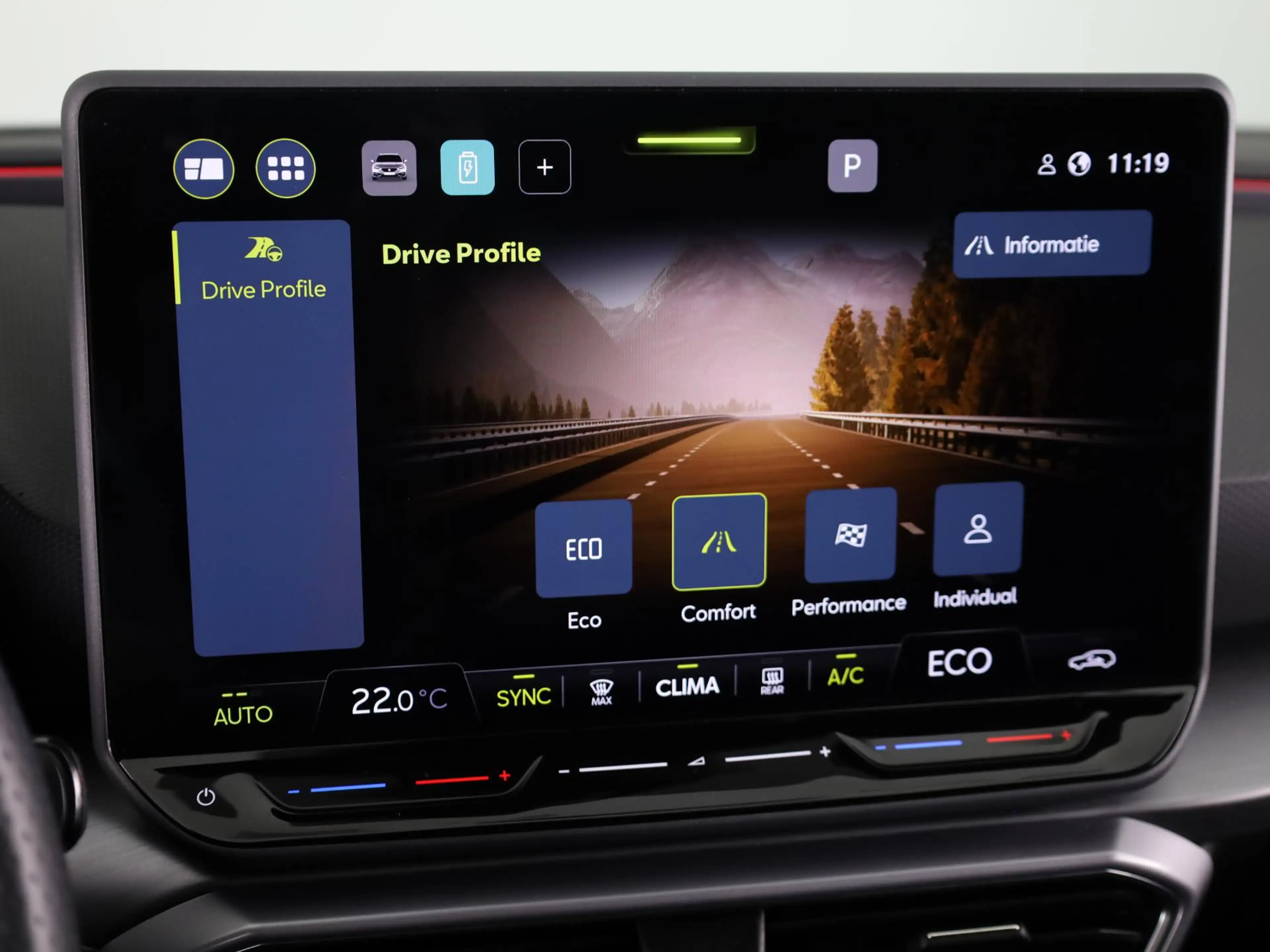 SEAT Leon e-Hybrid Sportstourer 1.5 TSI FR PHEV First Edition 204 pk — photo 12