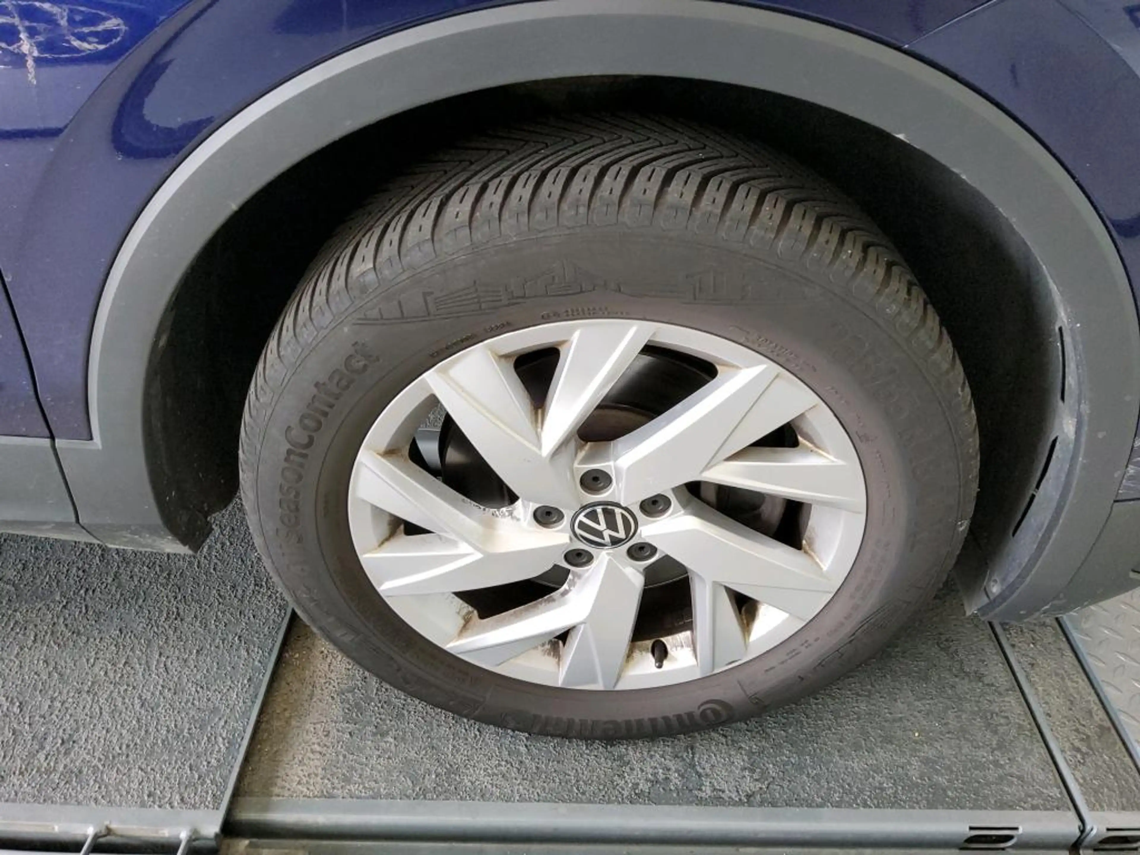 Volkswagen Tiguan Allspace 4Motion*Virtual*Head-Up*DSG*ACC*APP*AHK — photo 12