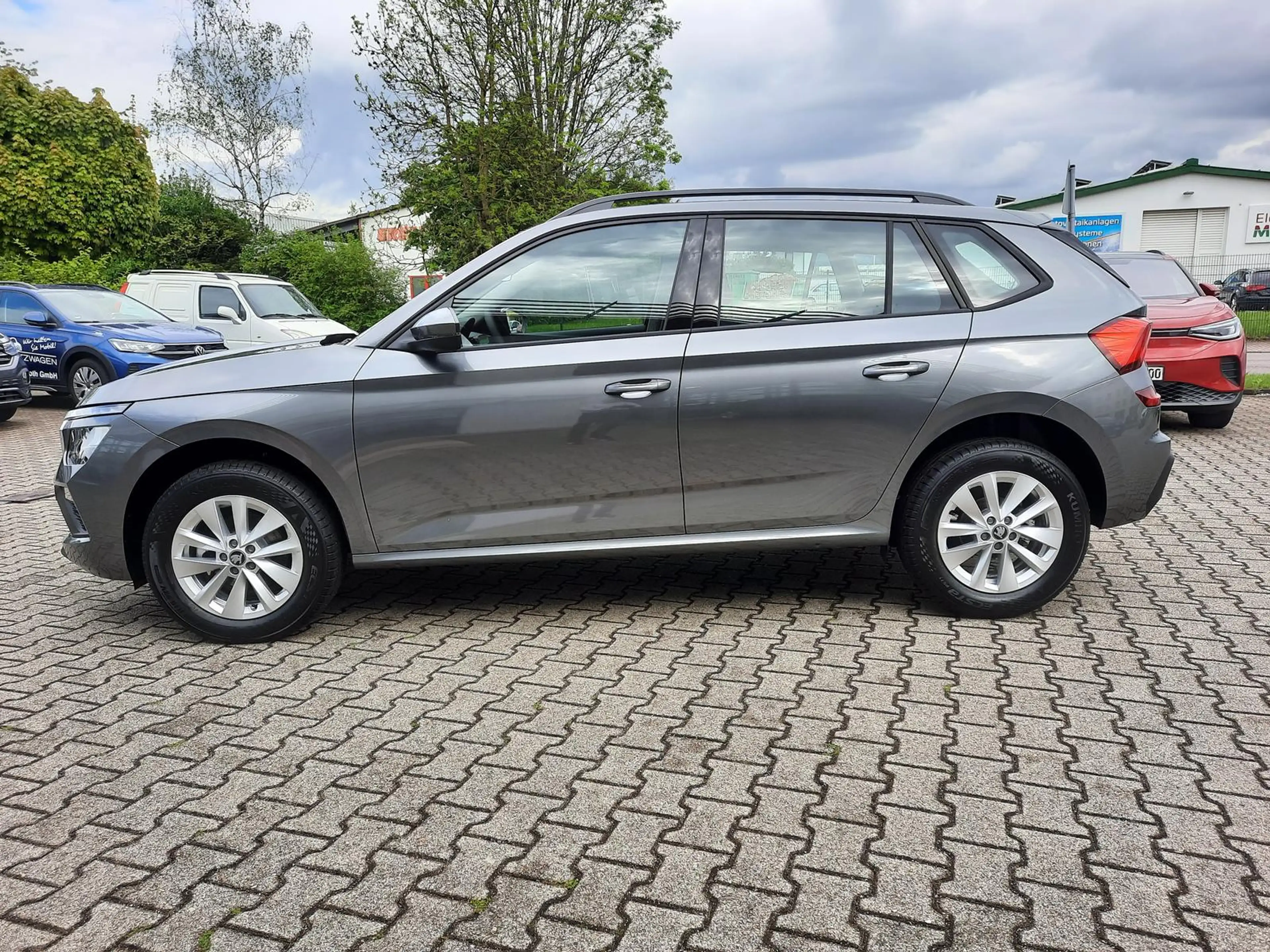 Skoda Kamiq 1.0 TSI Essence DSG *LED*AHK*DAB*Alu*GV5 — photo 4