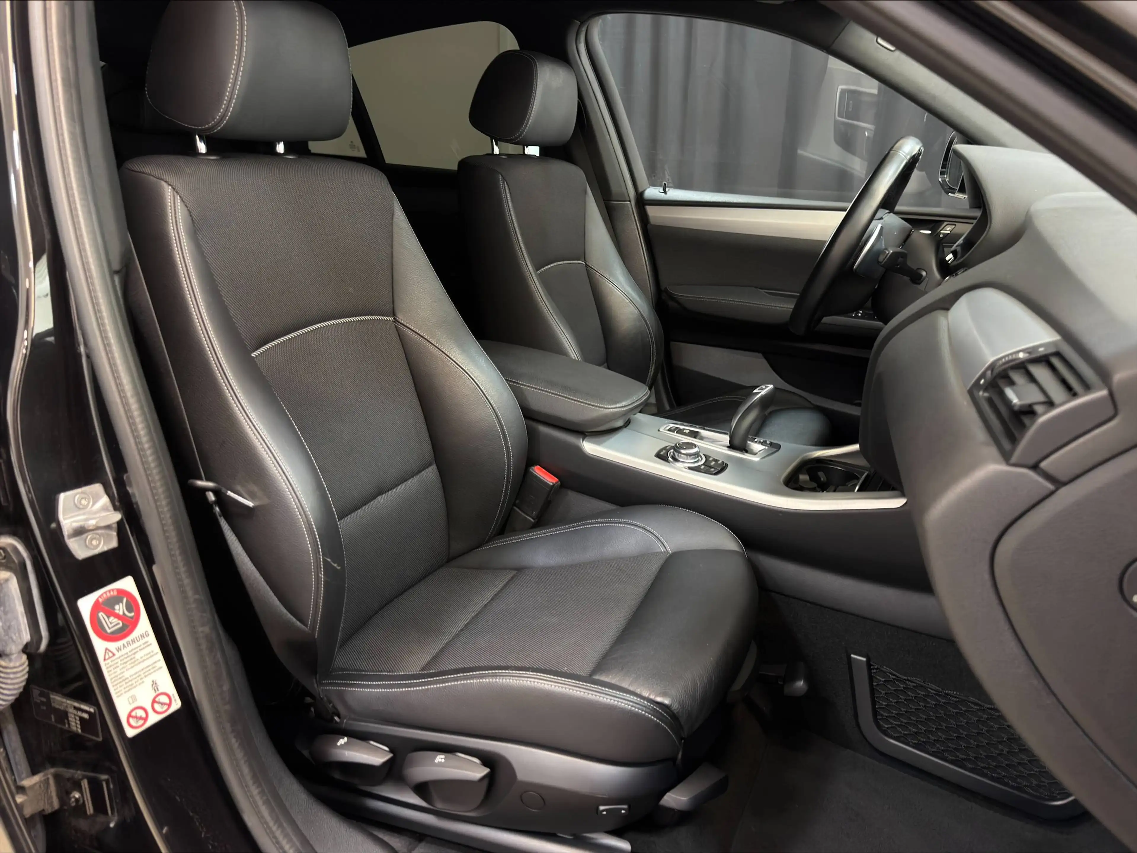 BMW X4 xDrive 20d Aut. M-Paket*AHK*SHZ* — photo 13