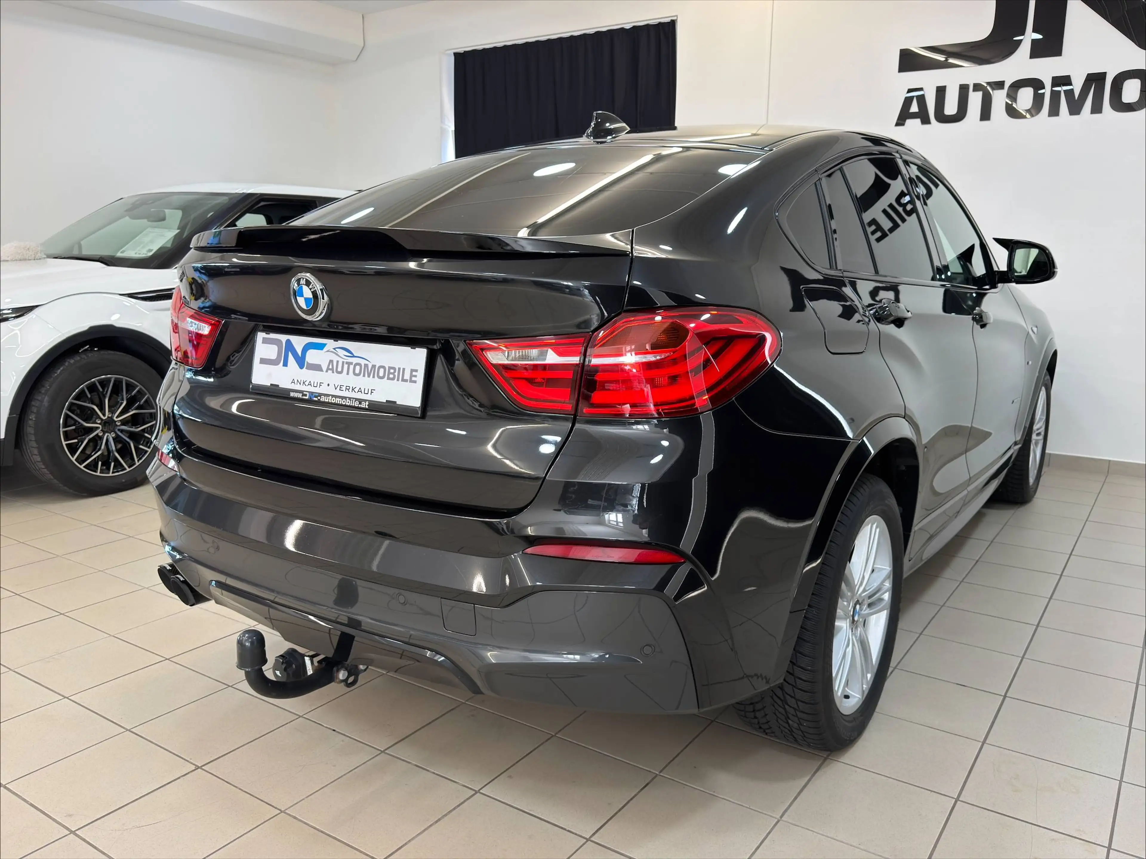 BMW X4 xDrive 20d Aut. M-Paket*AHK*SHZ* — photo 9