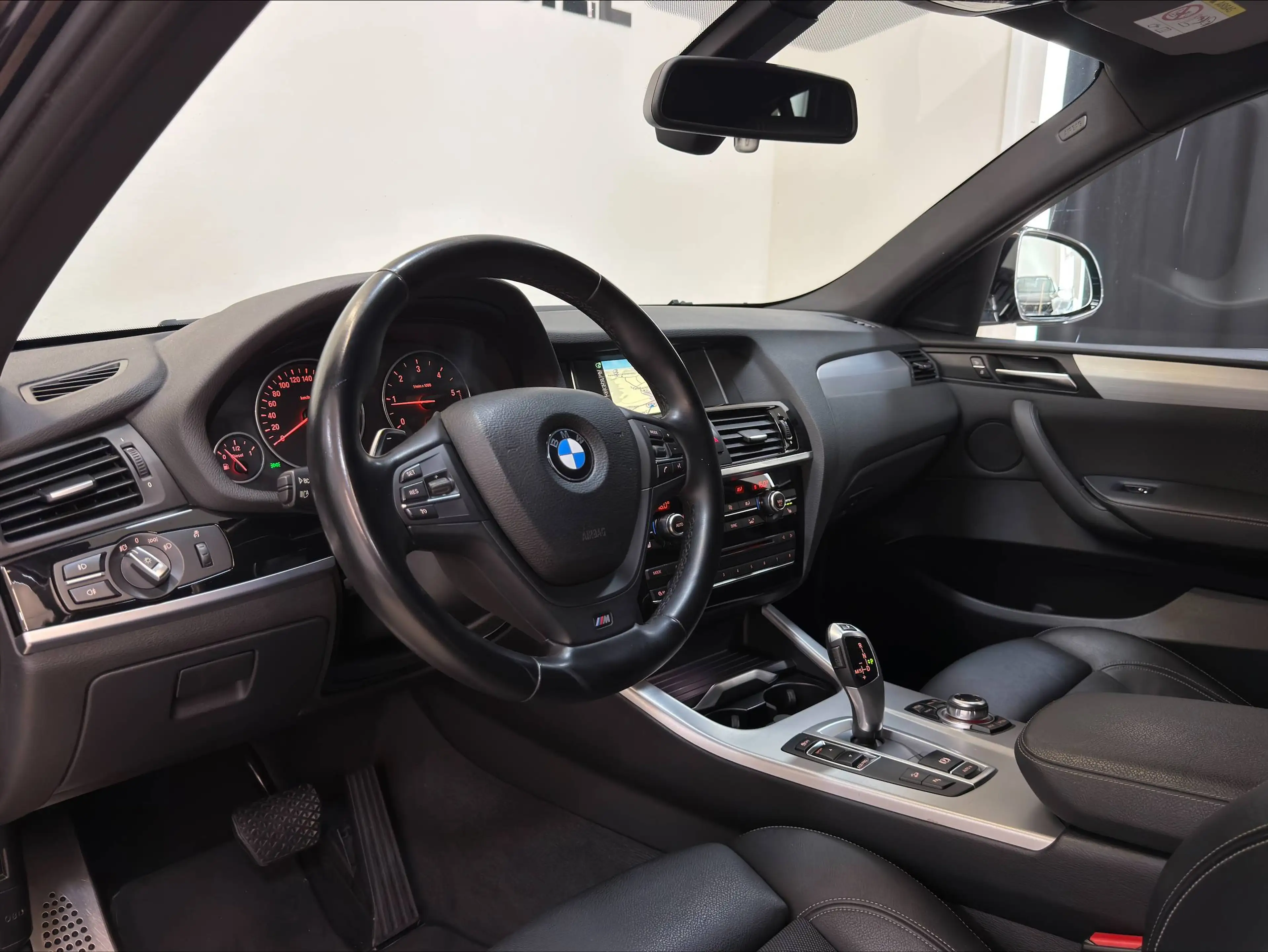 BMW X4 xDrive 20d Aut. M-Paket*AHK*SHZ* — photo 15